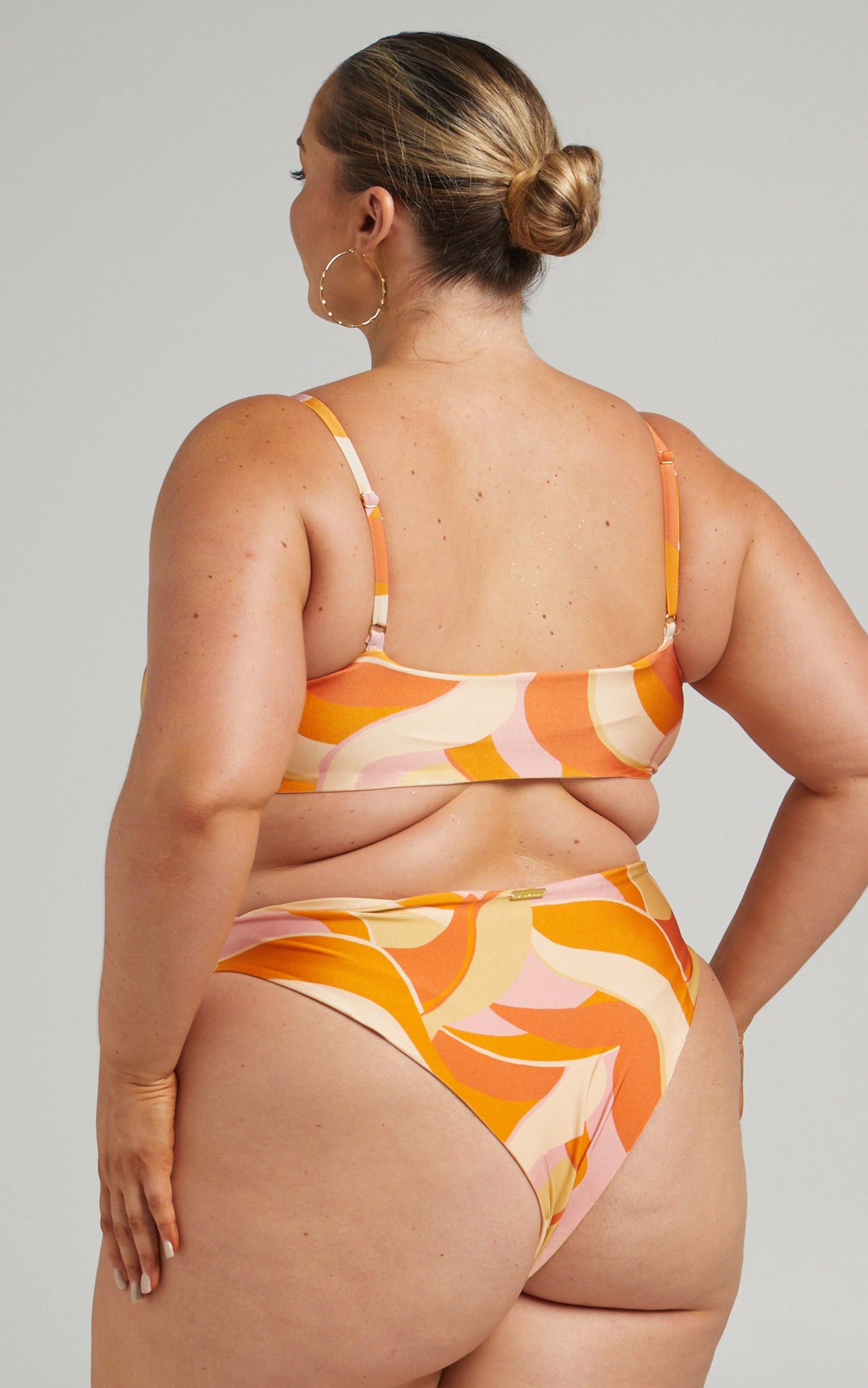 Muriel Top - Straight Neck Bikini Top in Summer Swirl