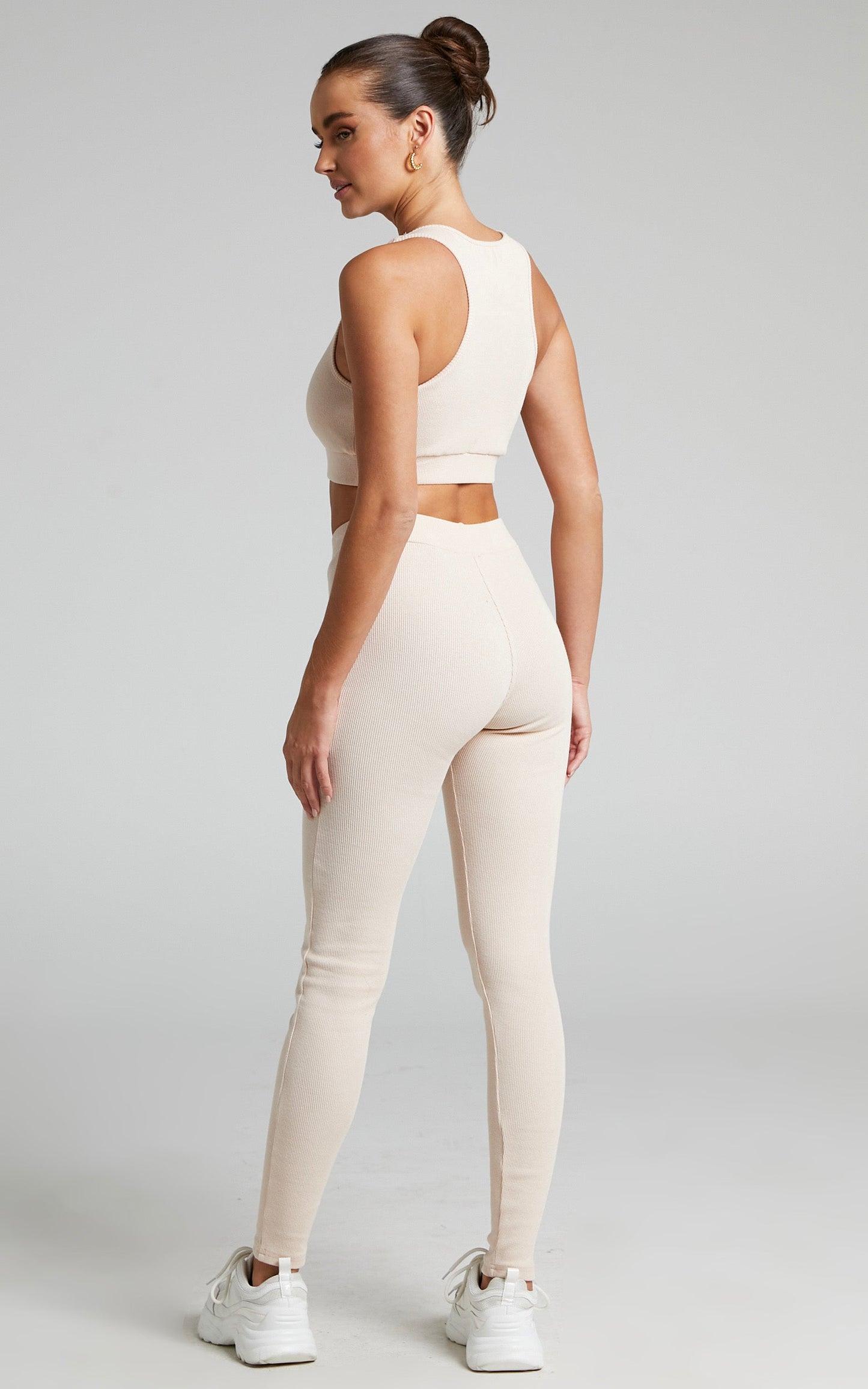 Sunday Leisure Club - Kairi Leggings in Beige