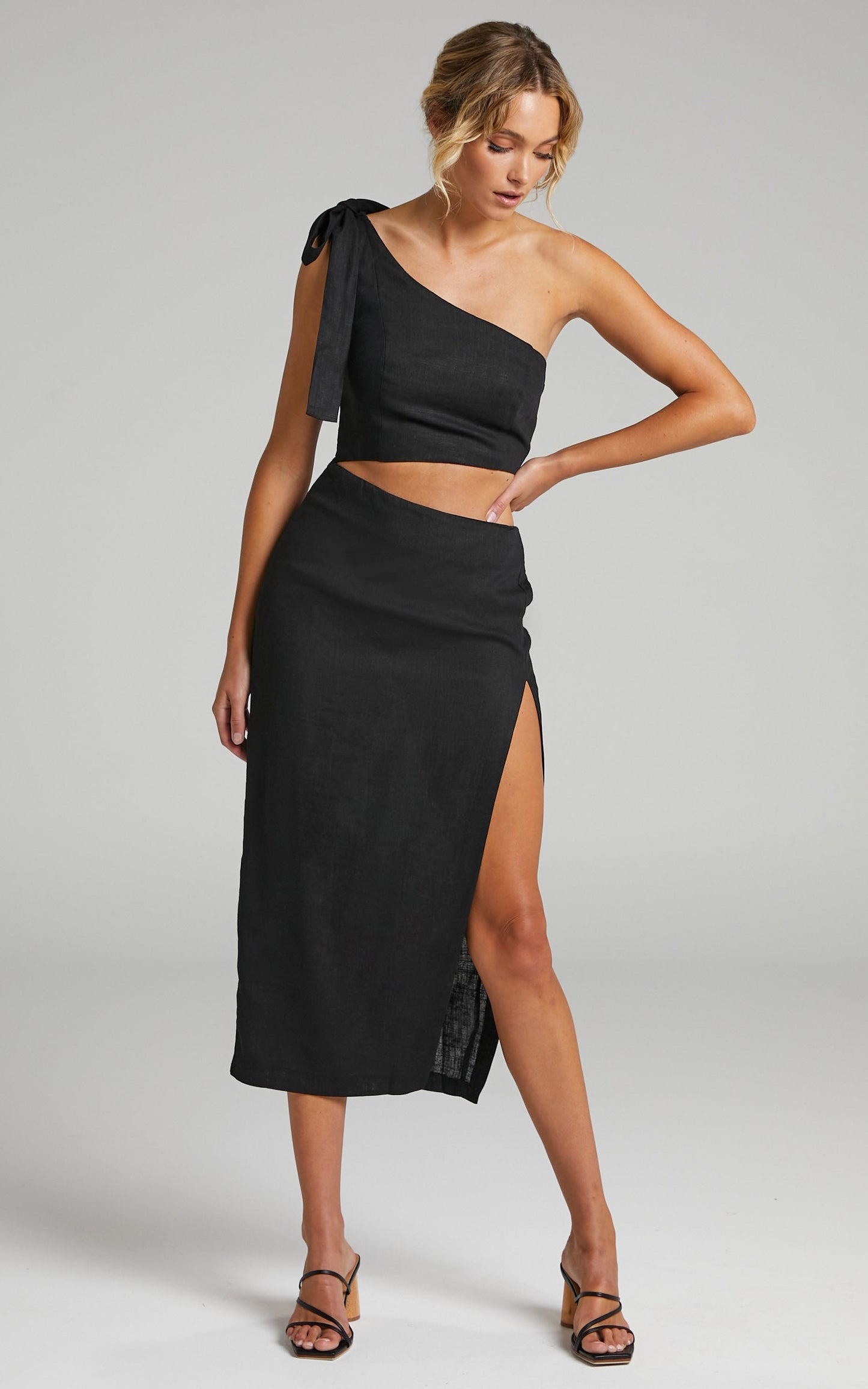 Amalie The Label - Claudette Linen Blend One Shoulder Cut Out Waist Side Split Midi Dress in Black
