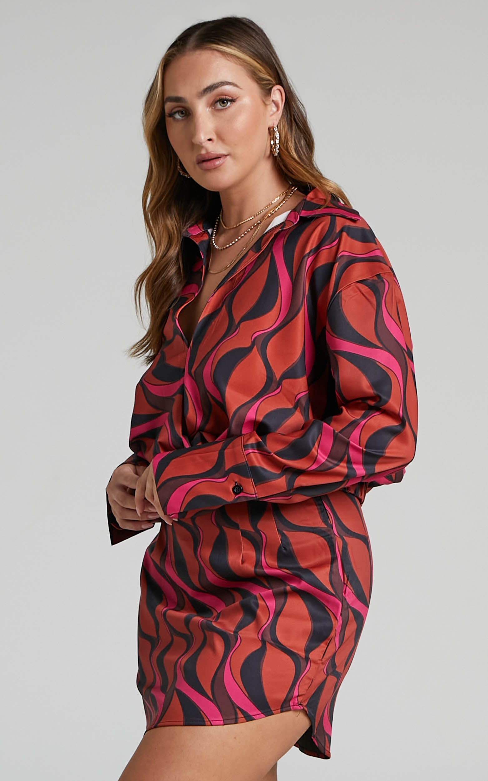 Marissah Two Piece Set - Swirl Print Cropped Shirt and Mini Skirt Set in Pink/Red