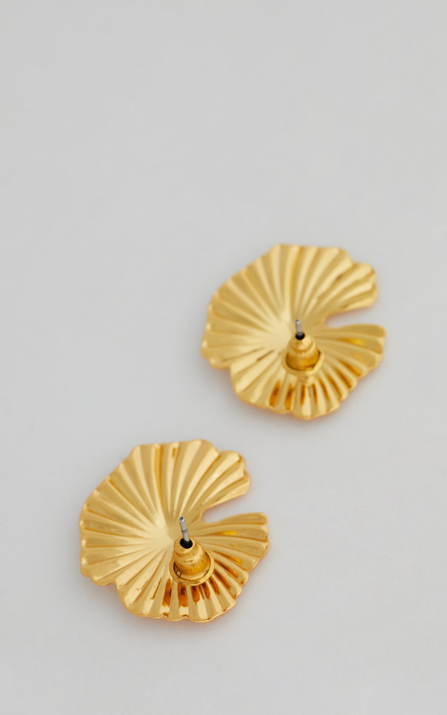 Nevada Earrings in Gold