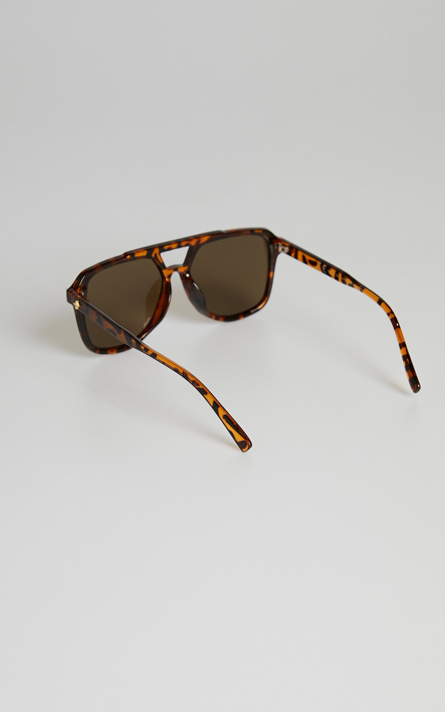 Peta and Jain - Elenah Sunglasses in Tort