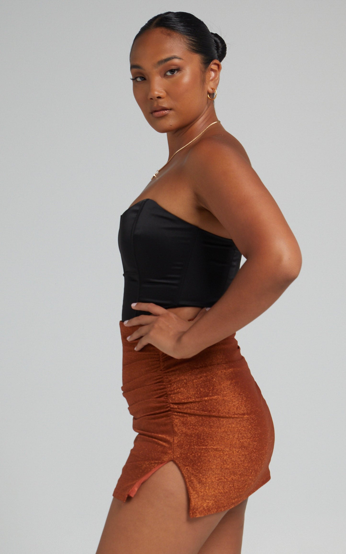 Armeena Bodycon Mini Skirt in Red
