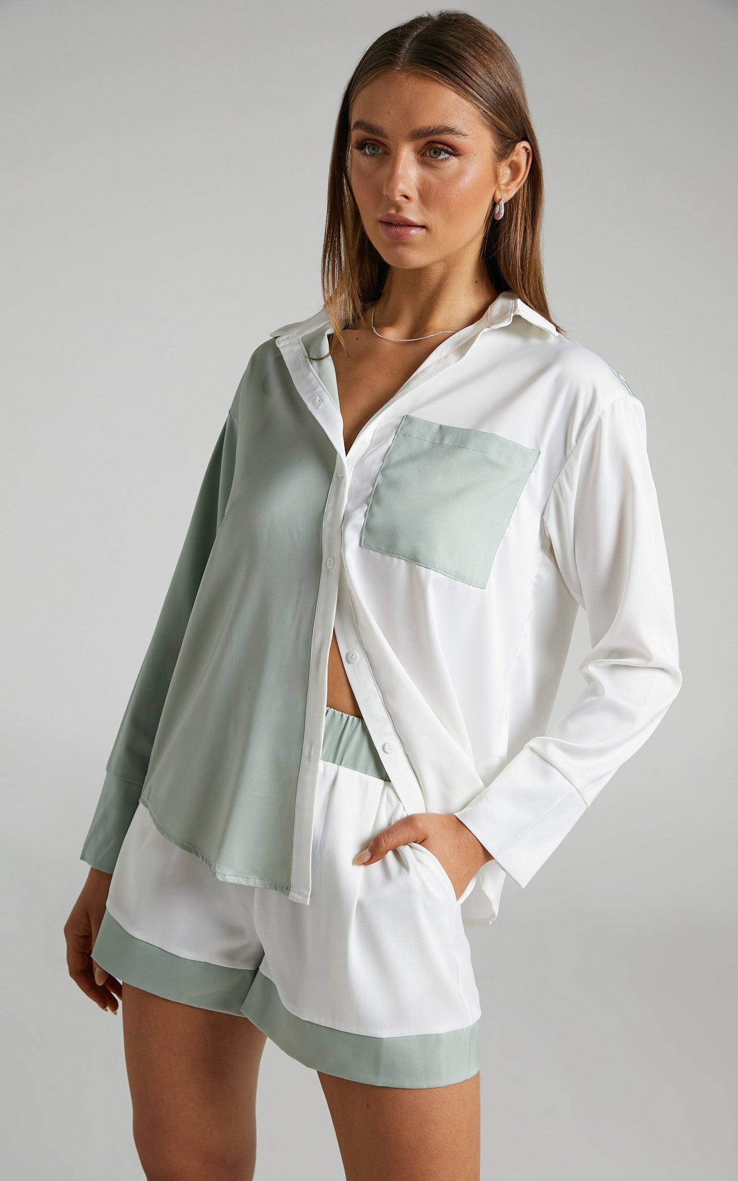 4th & Reckless - Patty Short in Sage & Cream