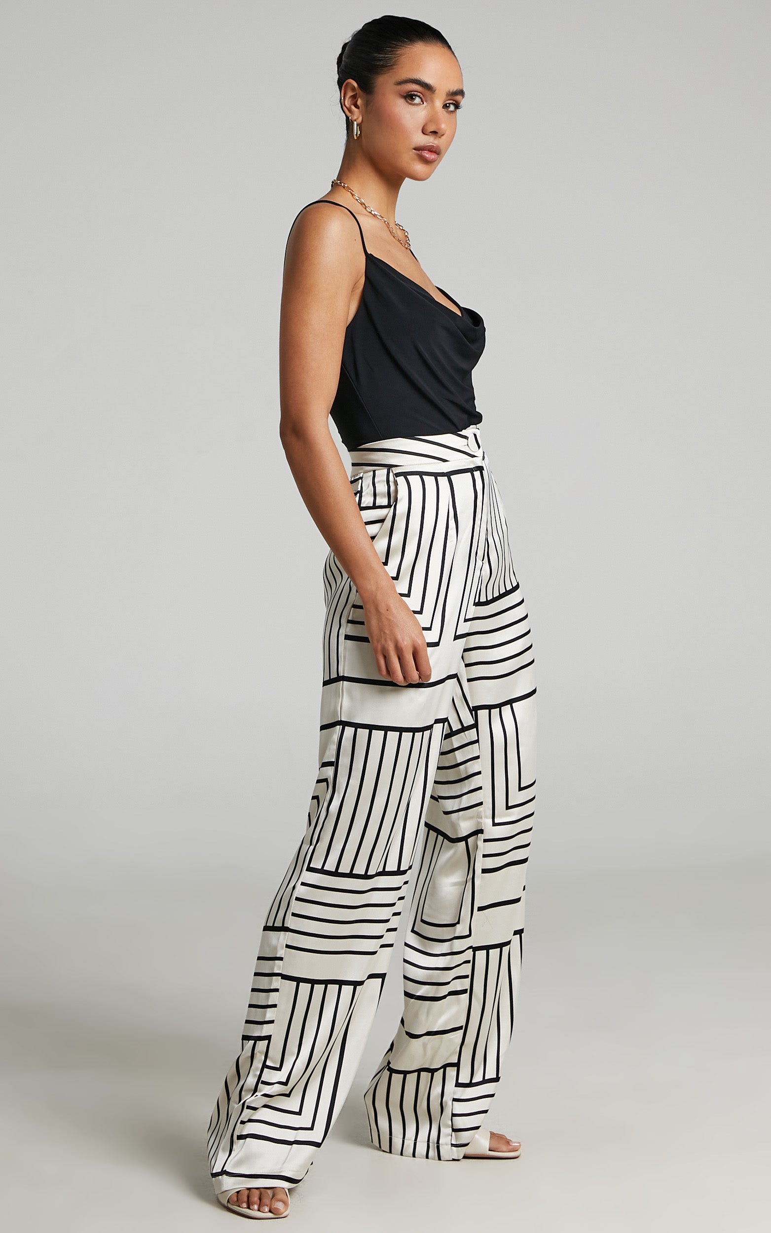 4th & Reckless - Norma Trouser in abstract satin