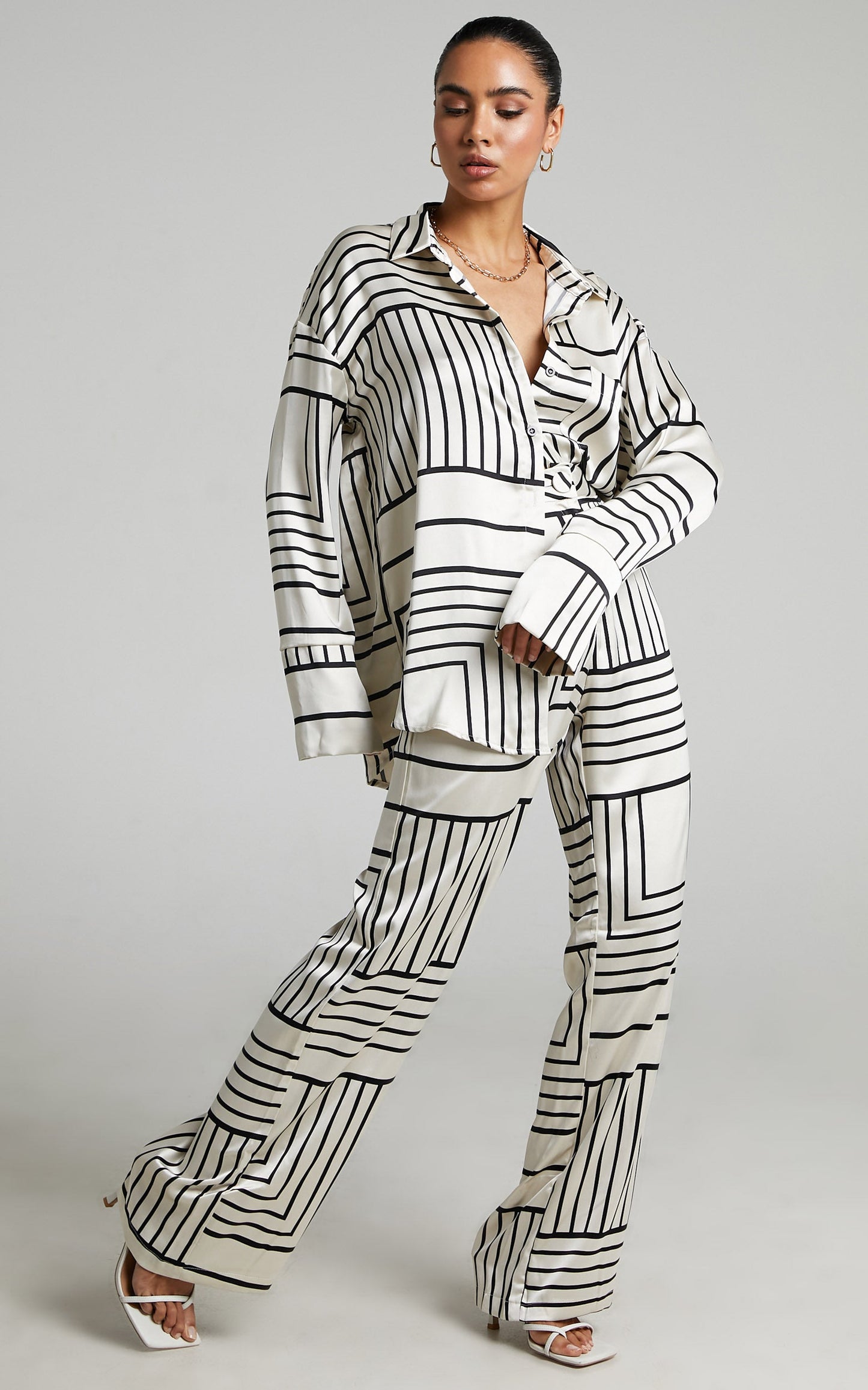 4th & Reckless - Norma Shirt in Abstract satin