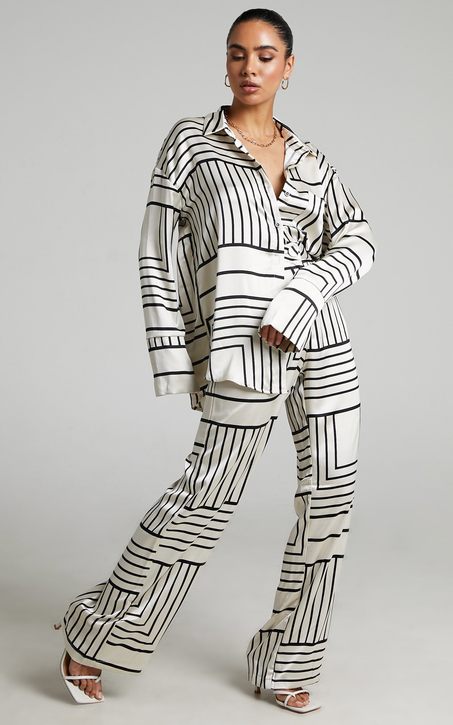 4th & Reckless - Norma Shirt in Abstract satin