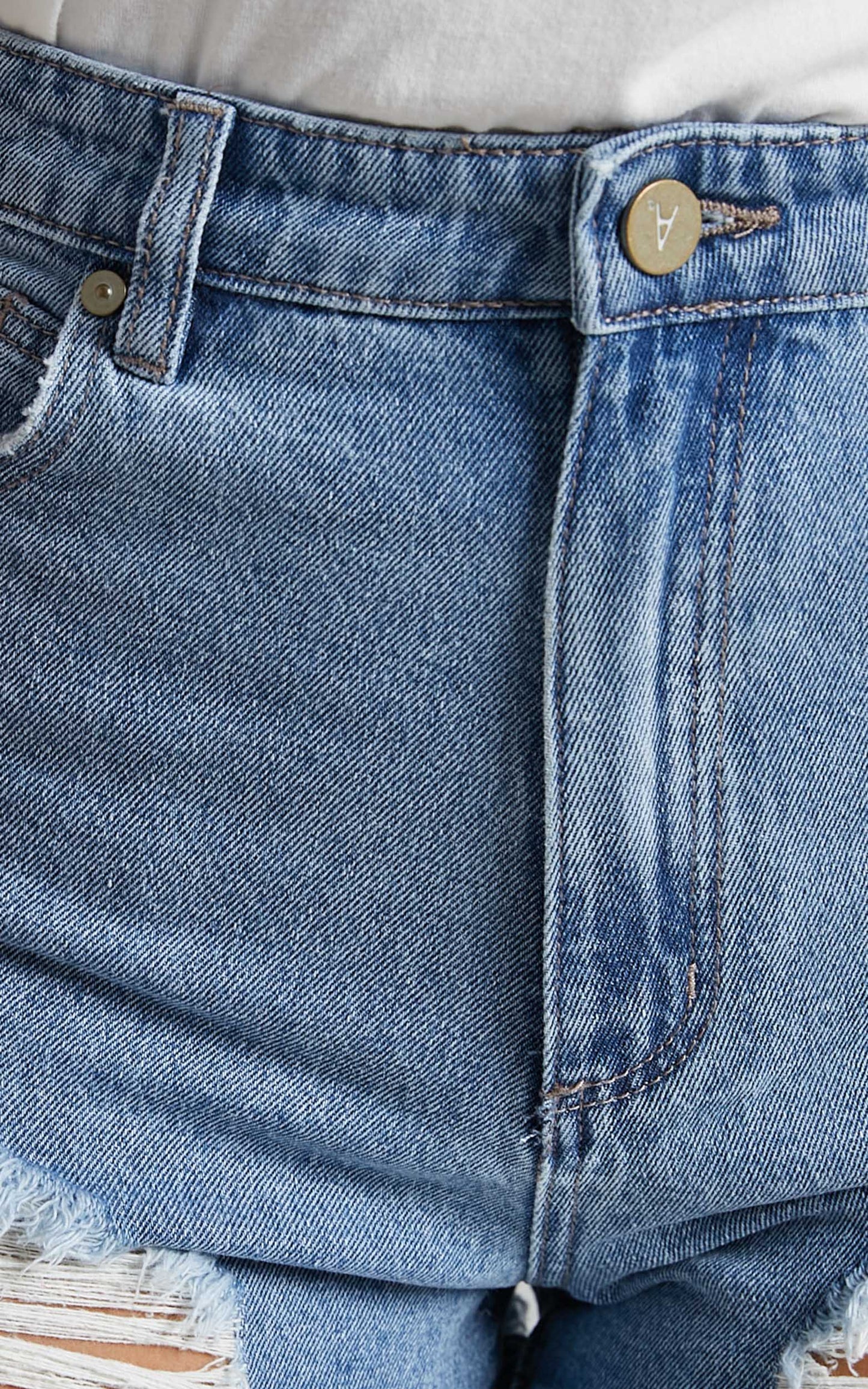 Abrand - A High Relaxed Denim Short in Salty Blue