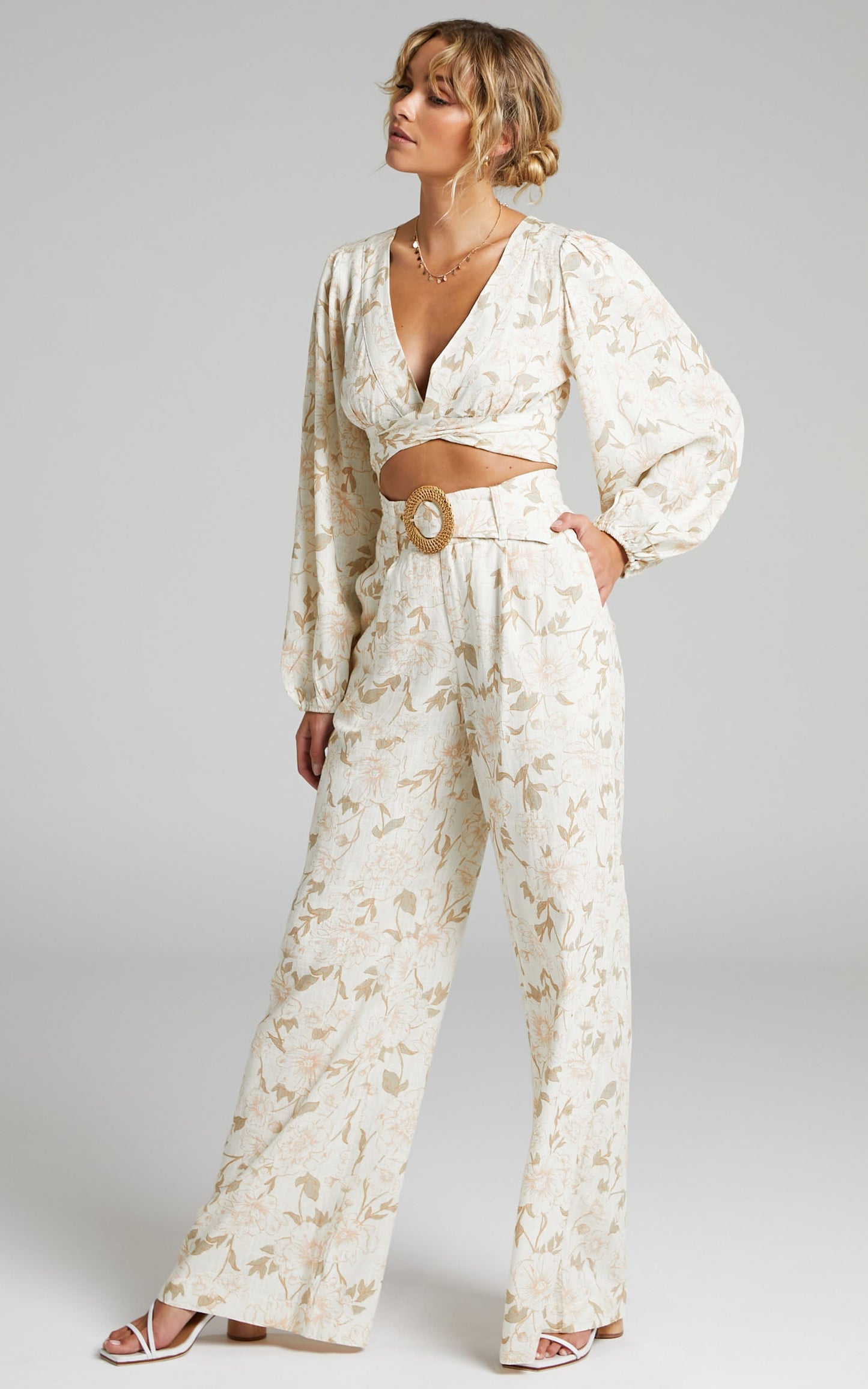 Amalie The Label - Claudette Linen Blend Balloon Sleeve Plunge Neck Tie Wrap Crop Top in Pink Linear Floral