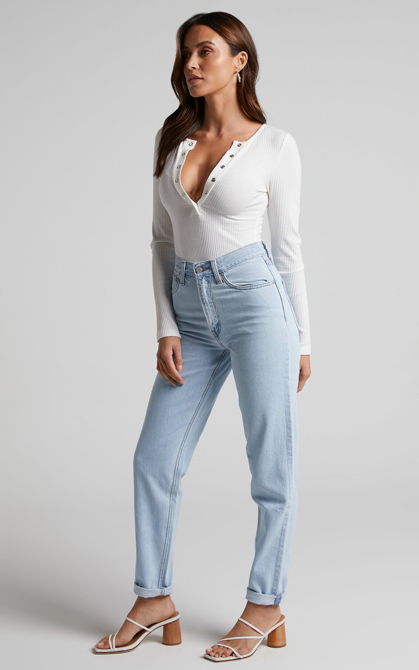 Levi's - 80s Mom Jean in Light Indigo Stonewash