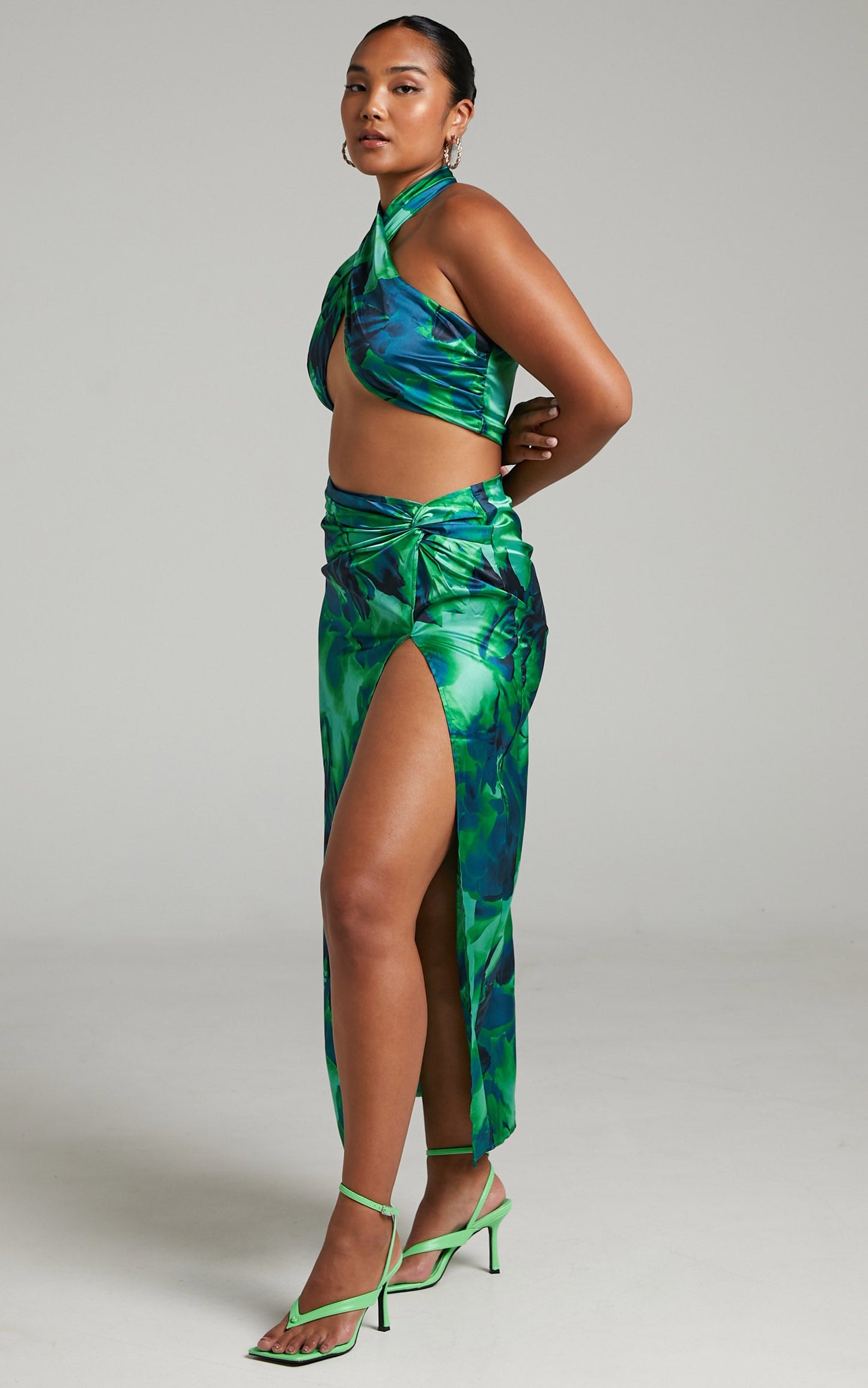 RUNAWAY THE LABEL - SCARLETT TOP in Green