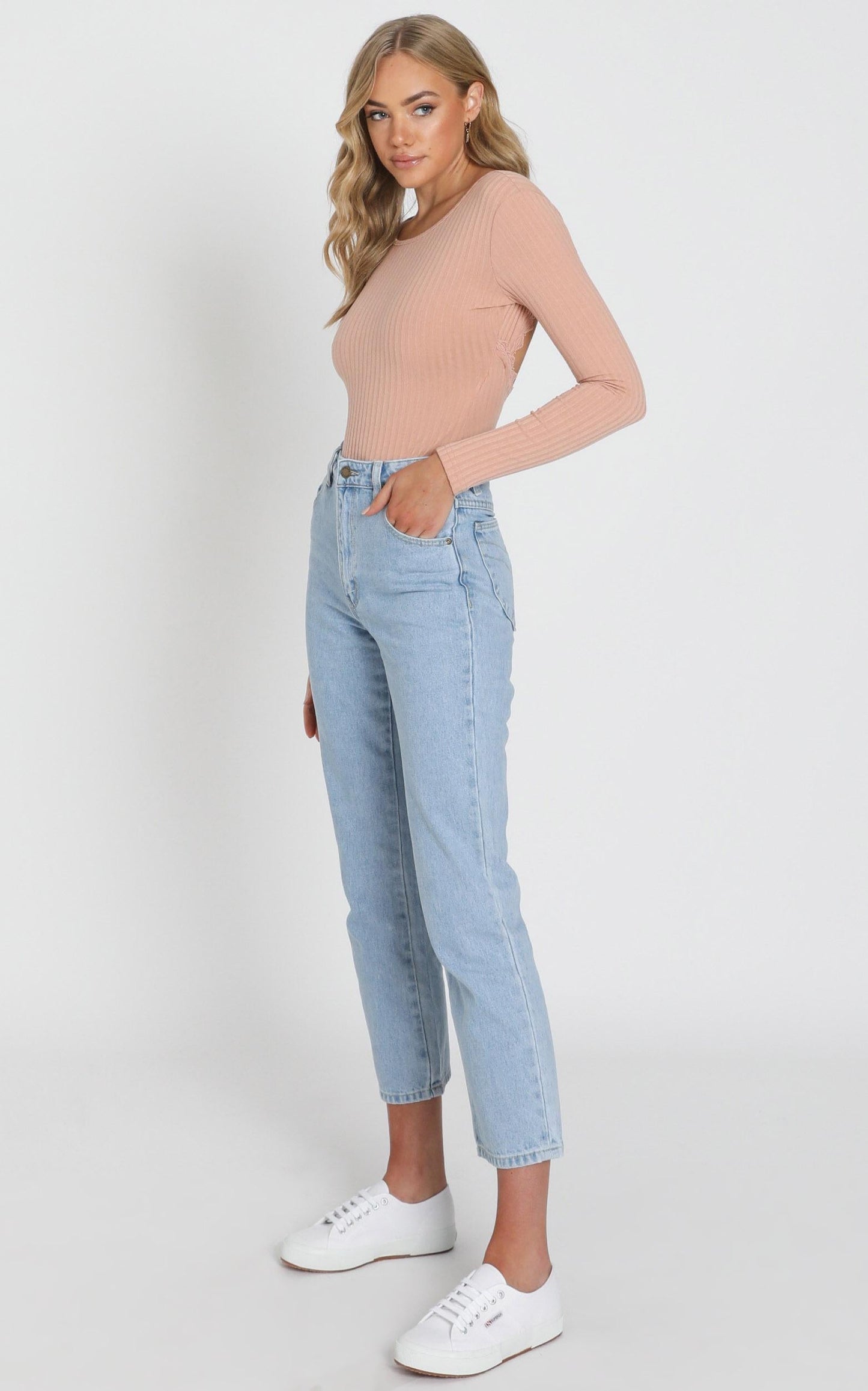 Rollas - Original Straight Jean in Sunday Blue
