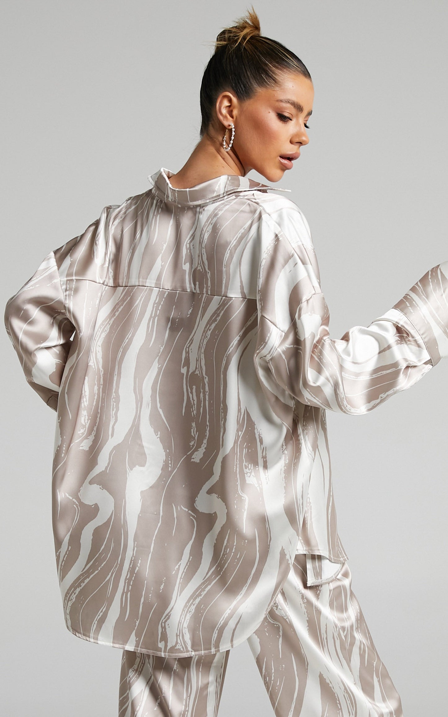 4th & Reckless - Amira Shirt in Brown/Cream Print