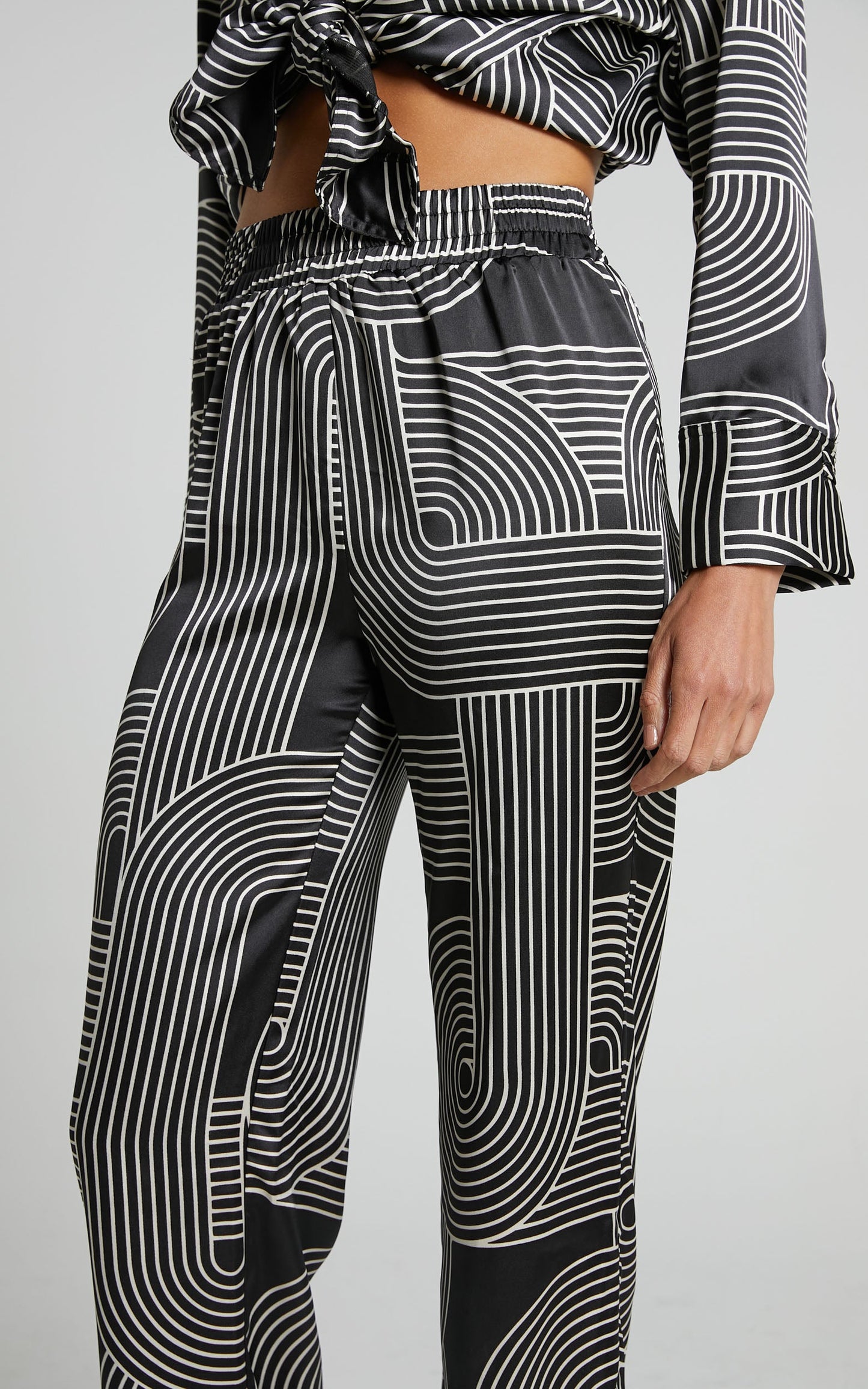 4th & Reckless - Fina Trouser in Black Print