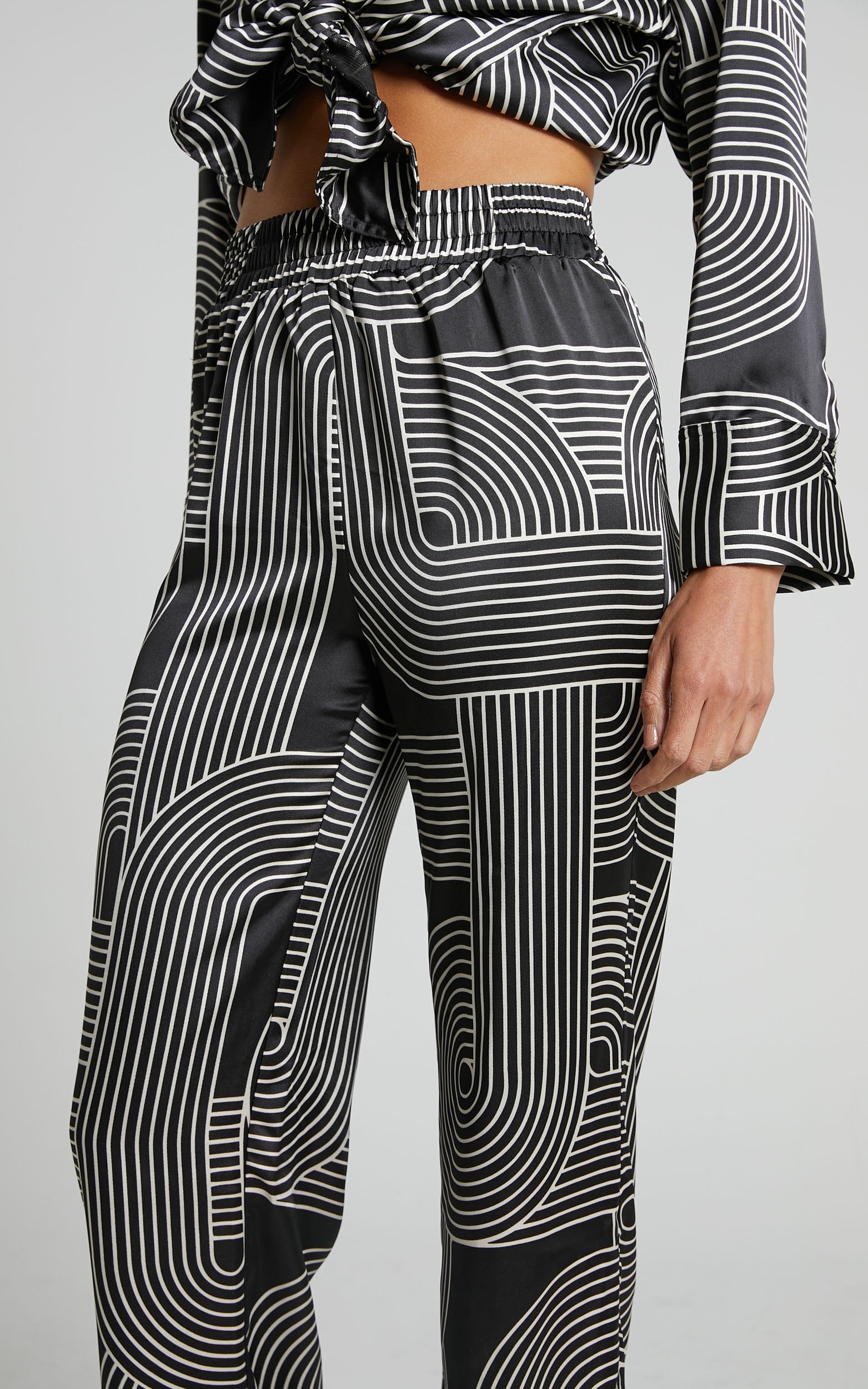 4th & Reckless - Fina Trouser in Black Print