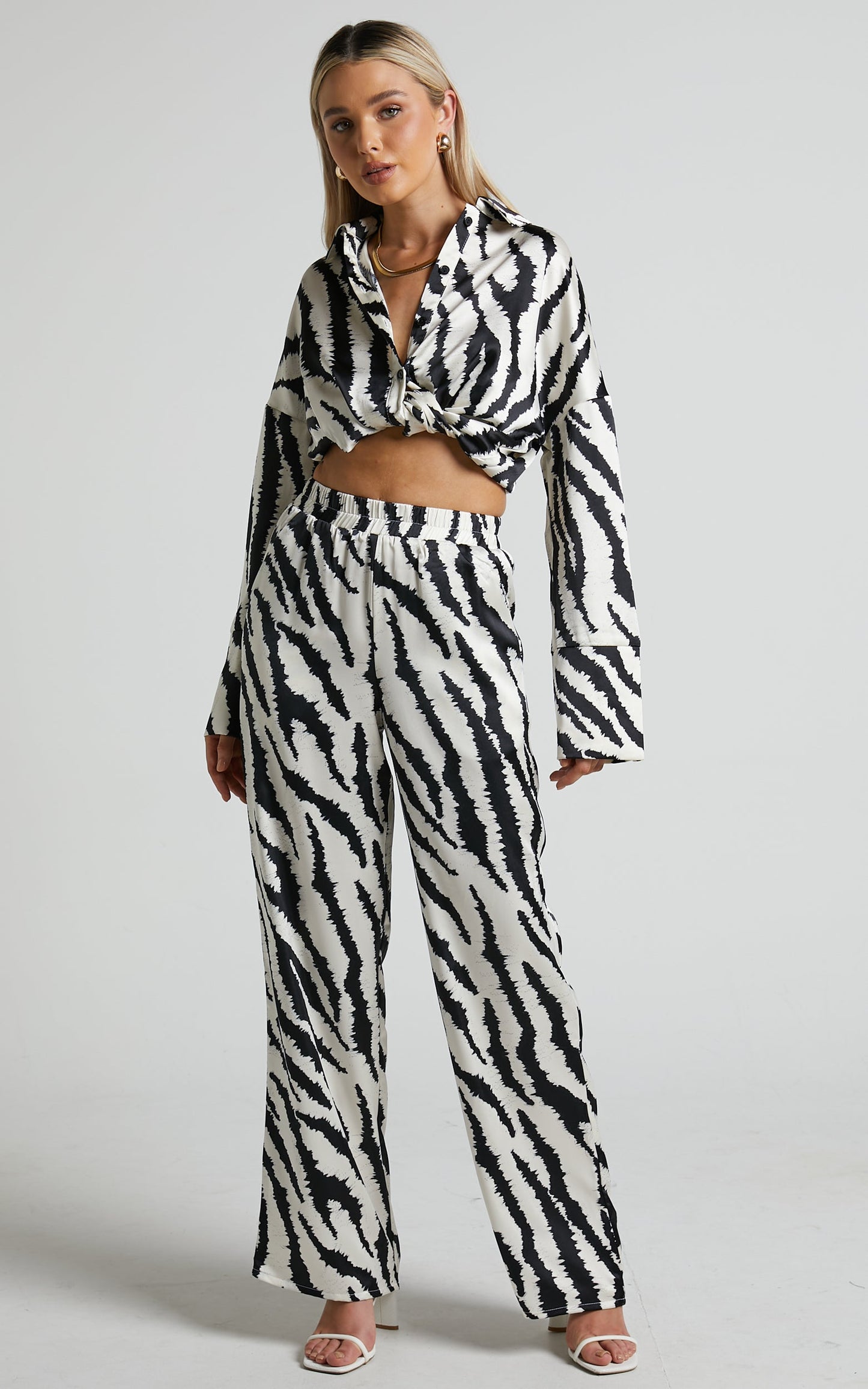 4th & Reckless - Inez Trouser in Navy Zebra