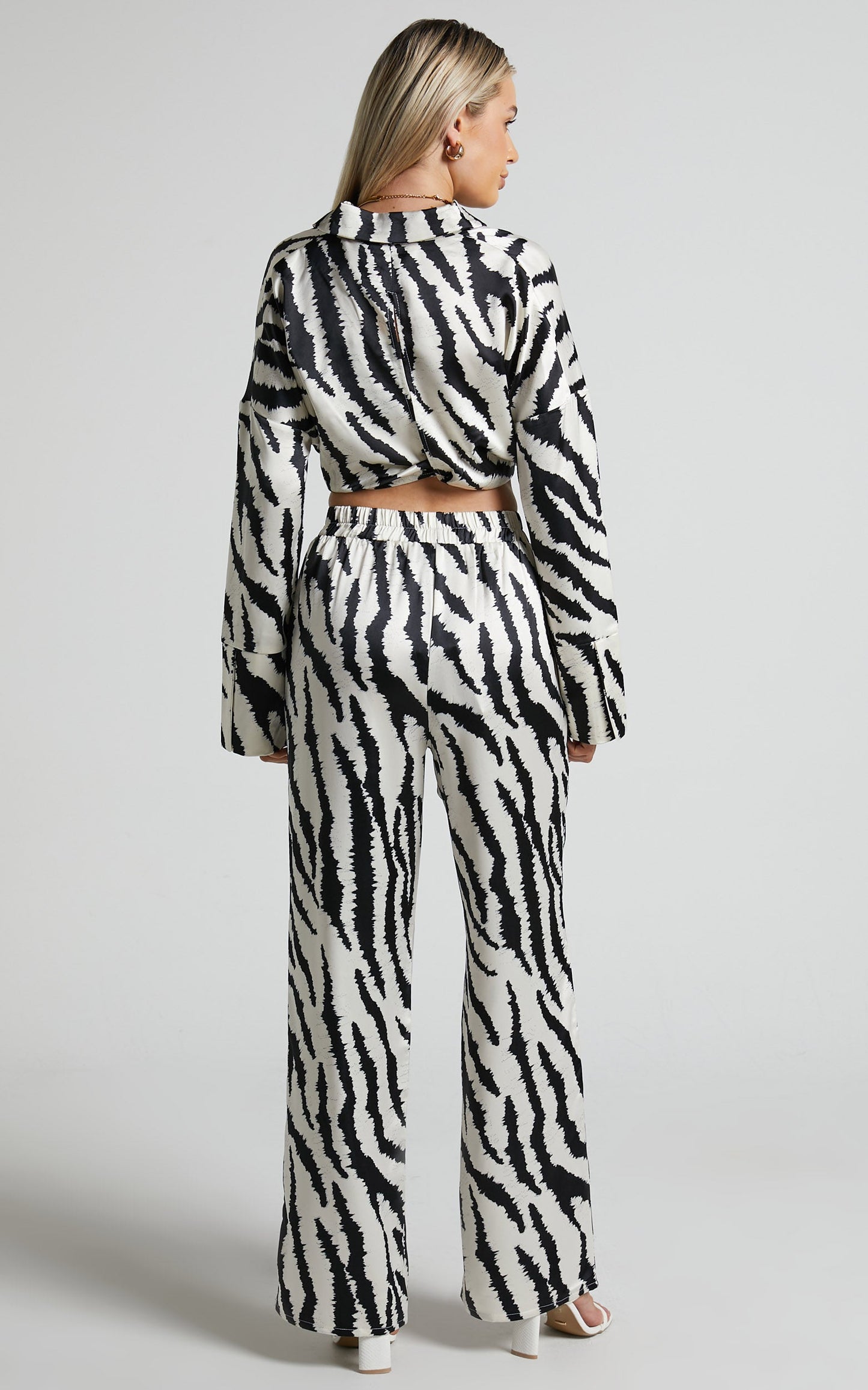 4th & Reckless - Inez Trouser in Navy Zebra