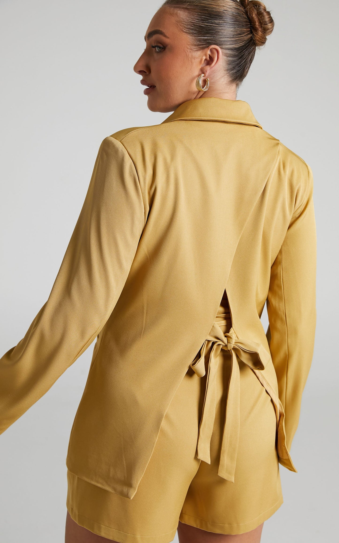 4th & Reckless - Tamiko Blazer in Yellow