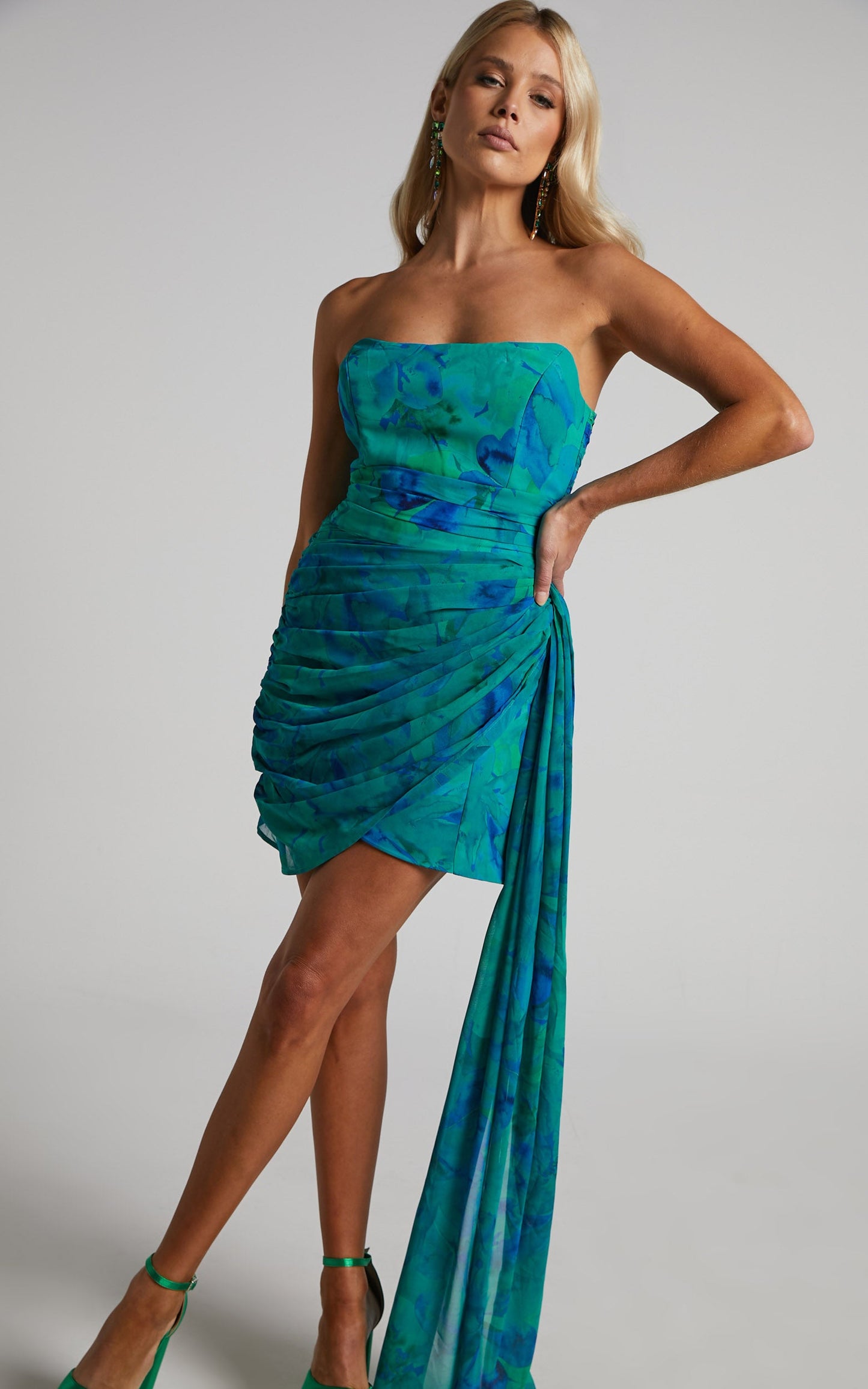 Runaway The Label - Lakota Mini Dress in Blue Floral