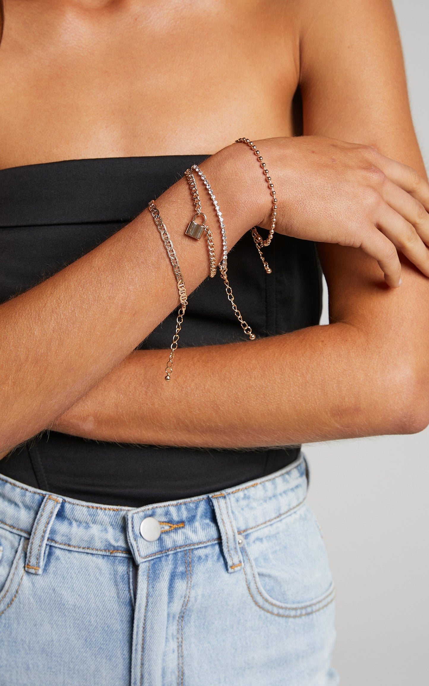 Zarya Diamante Bracelet Set - Pack of 4 in Gold