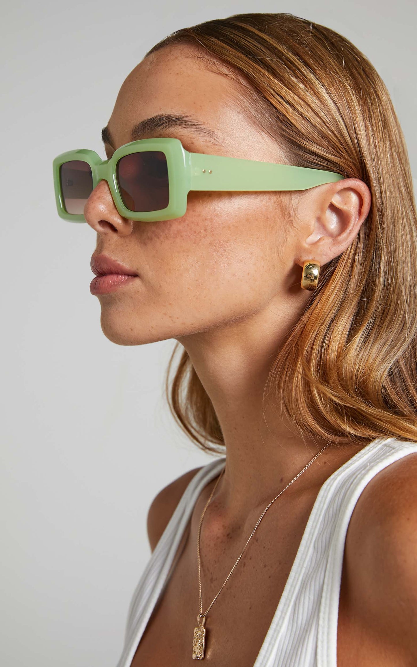 Donda Sunglasses in Green