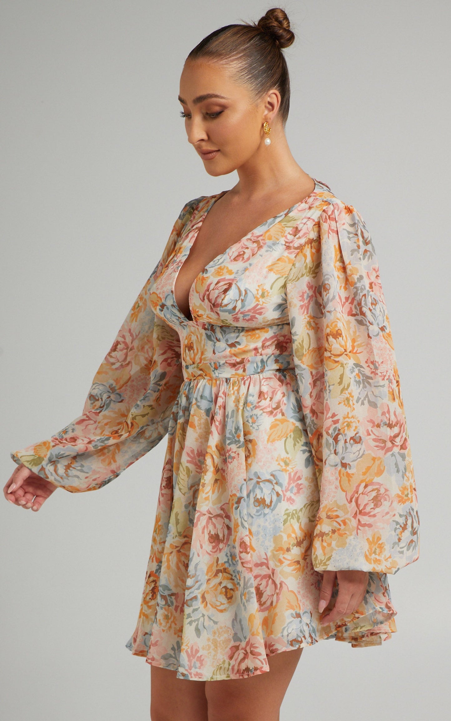 Camari Balloon Sleeve Open Back Mini dress in Dreamer Floral
