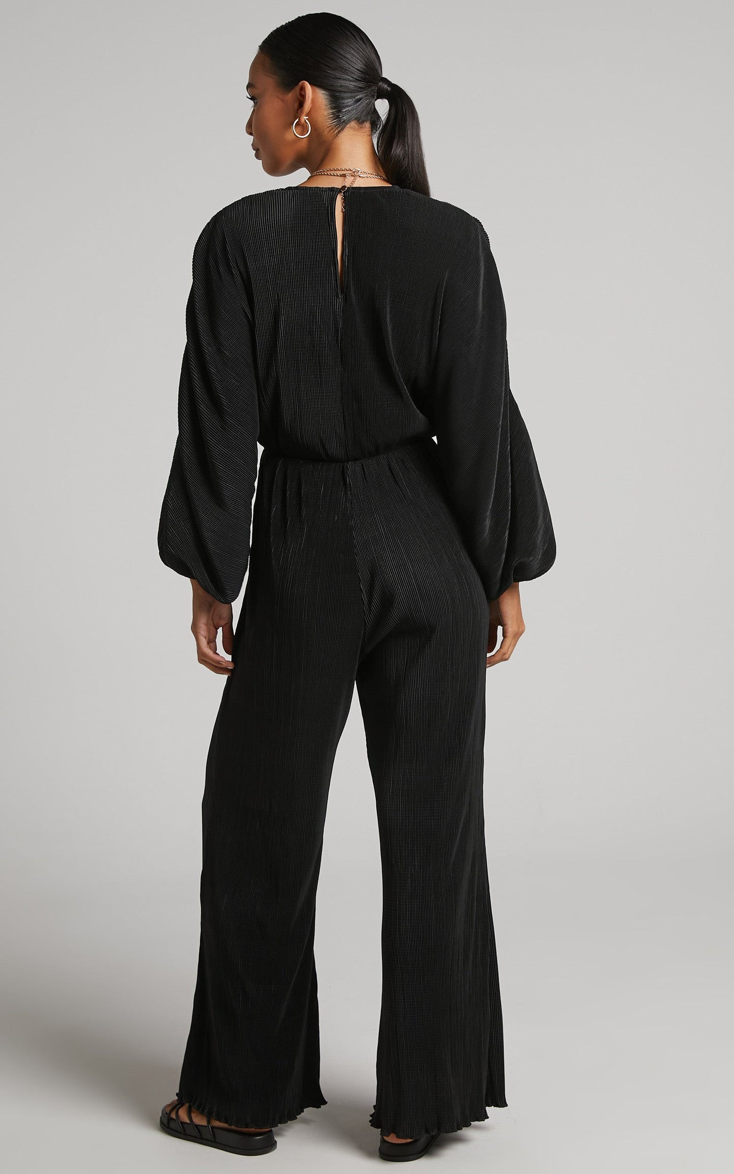 Amarante Jumpsuit - Plisse V Neck Long Sleeve Jumpsuit in Black