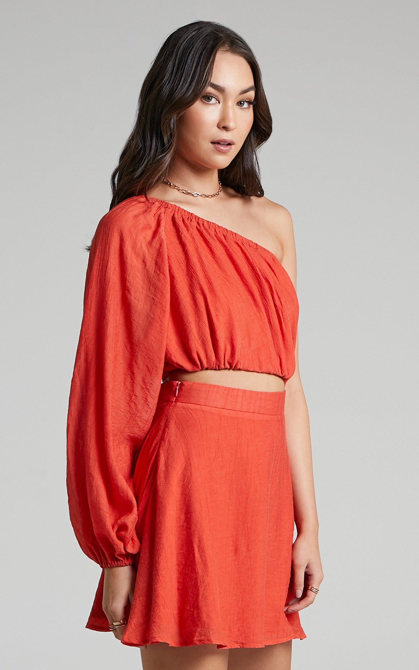 Cecilla One Shoulder Gathered Bodice Dress in Oxy Fire