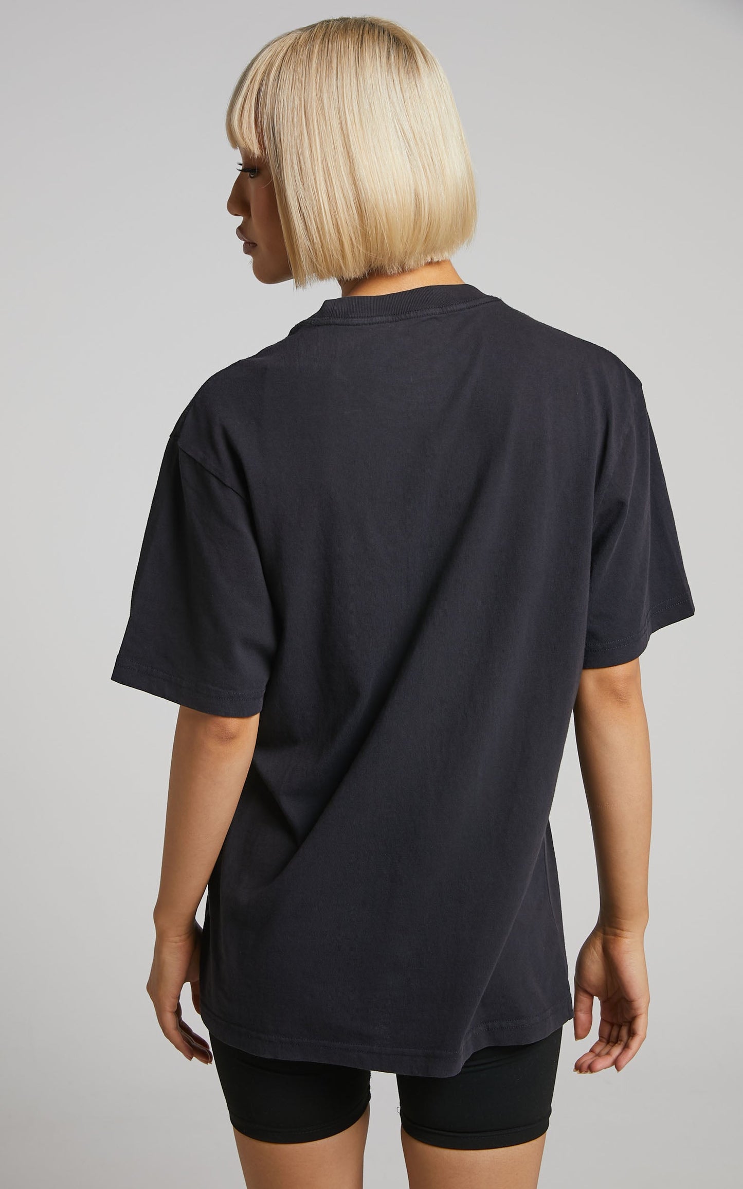 Mitchell & Ness - LA Lakers Vintage Ivy Arch Tee in Faded Black