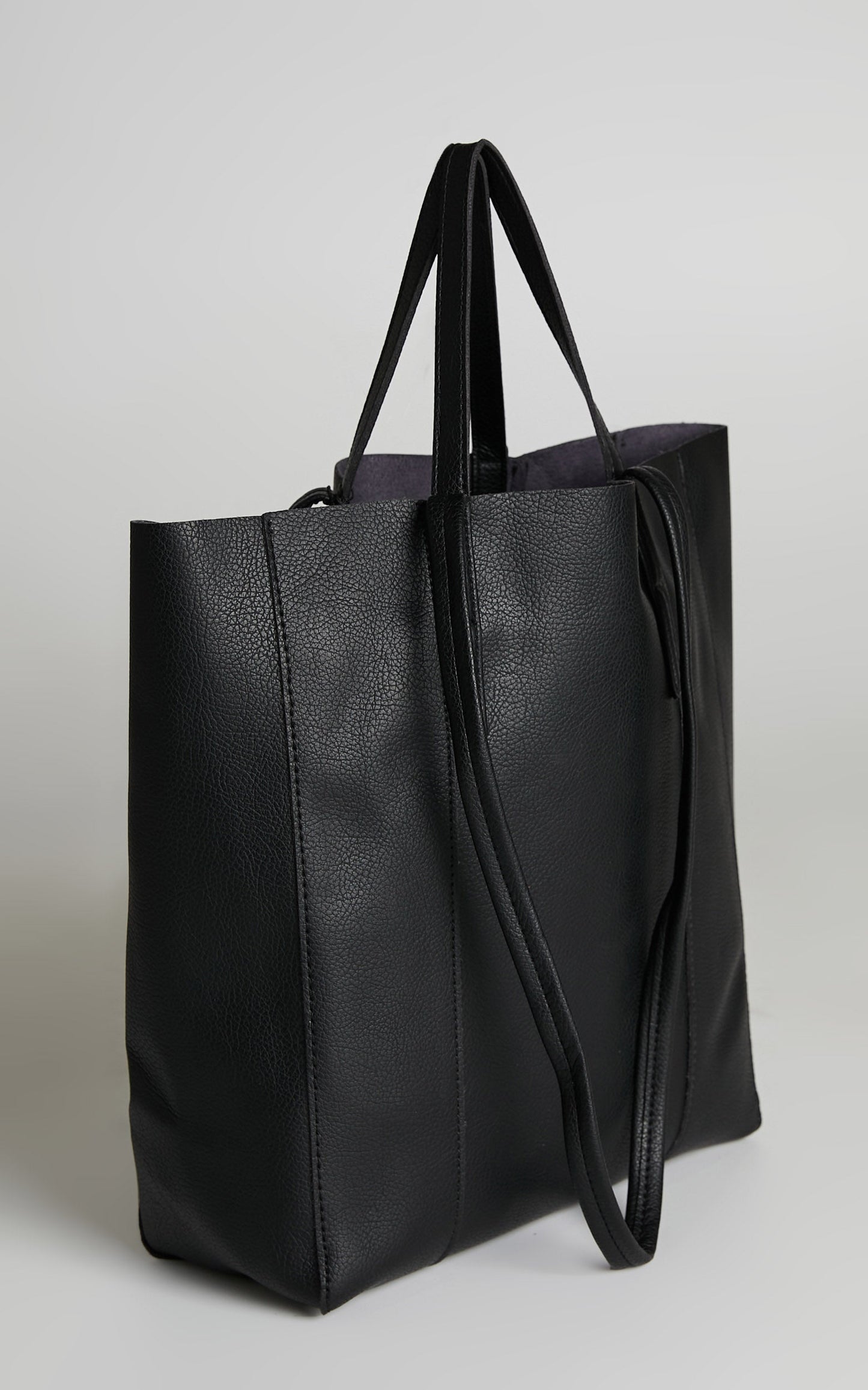 Peta and Jain - Liv Bag in Black Pebble