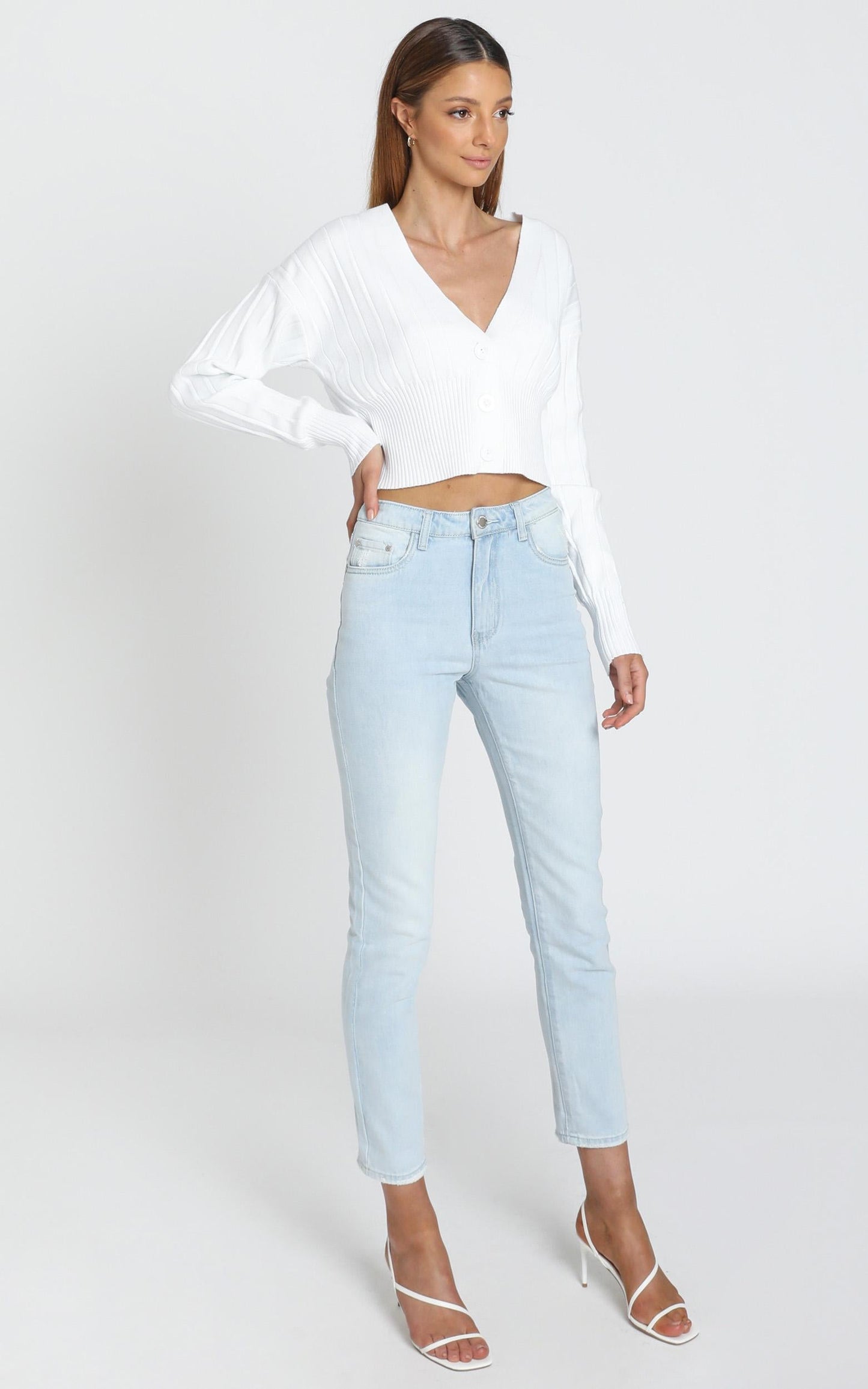 Una Jean in Light Blue Wash