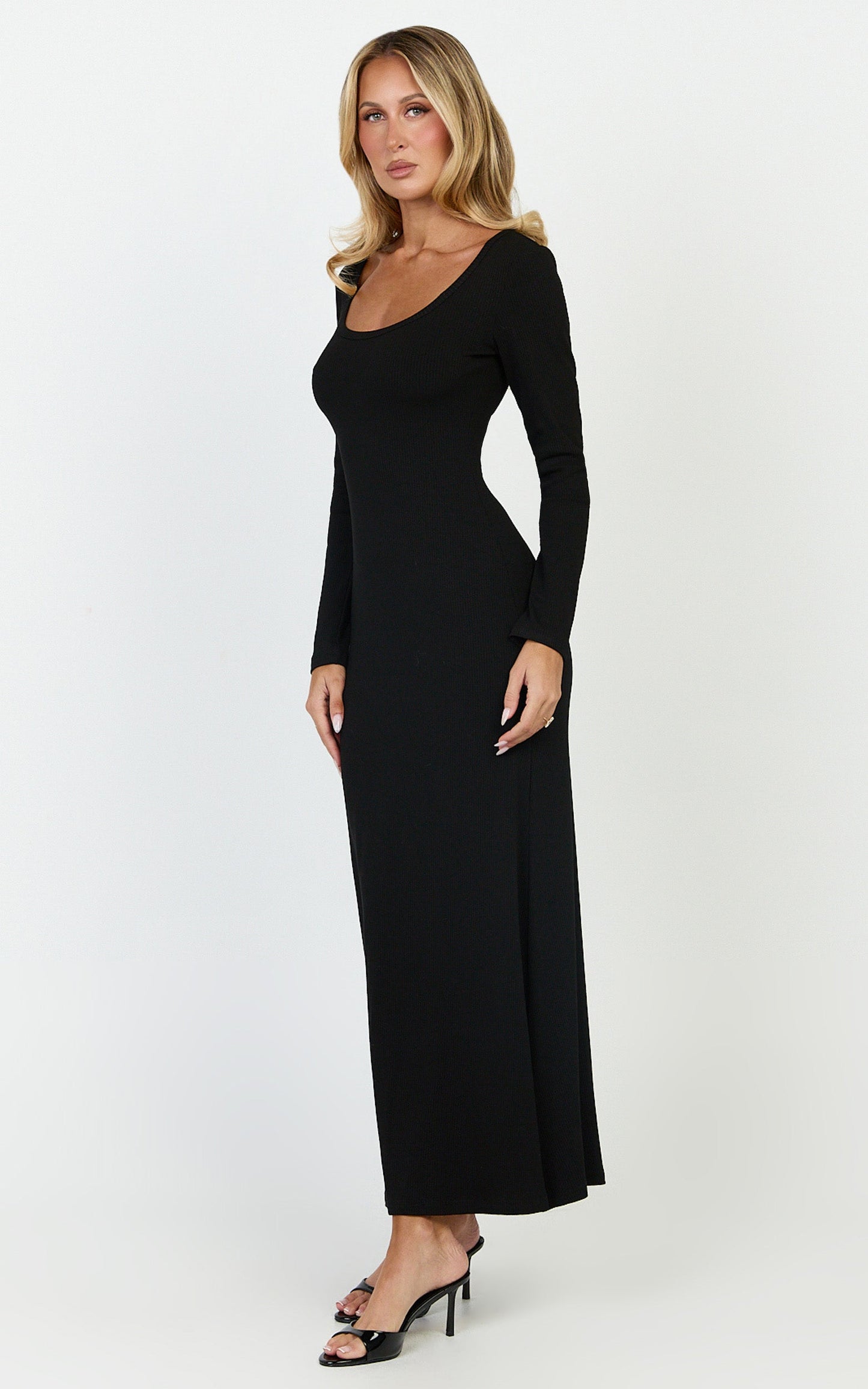 Gabriella Maxi Dress - Long Sleeve Scoop Neck Dress in Black