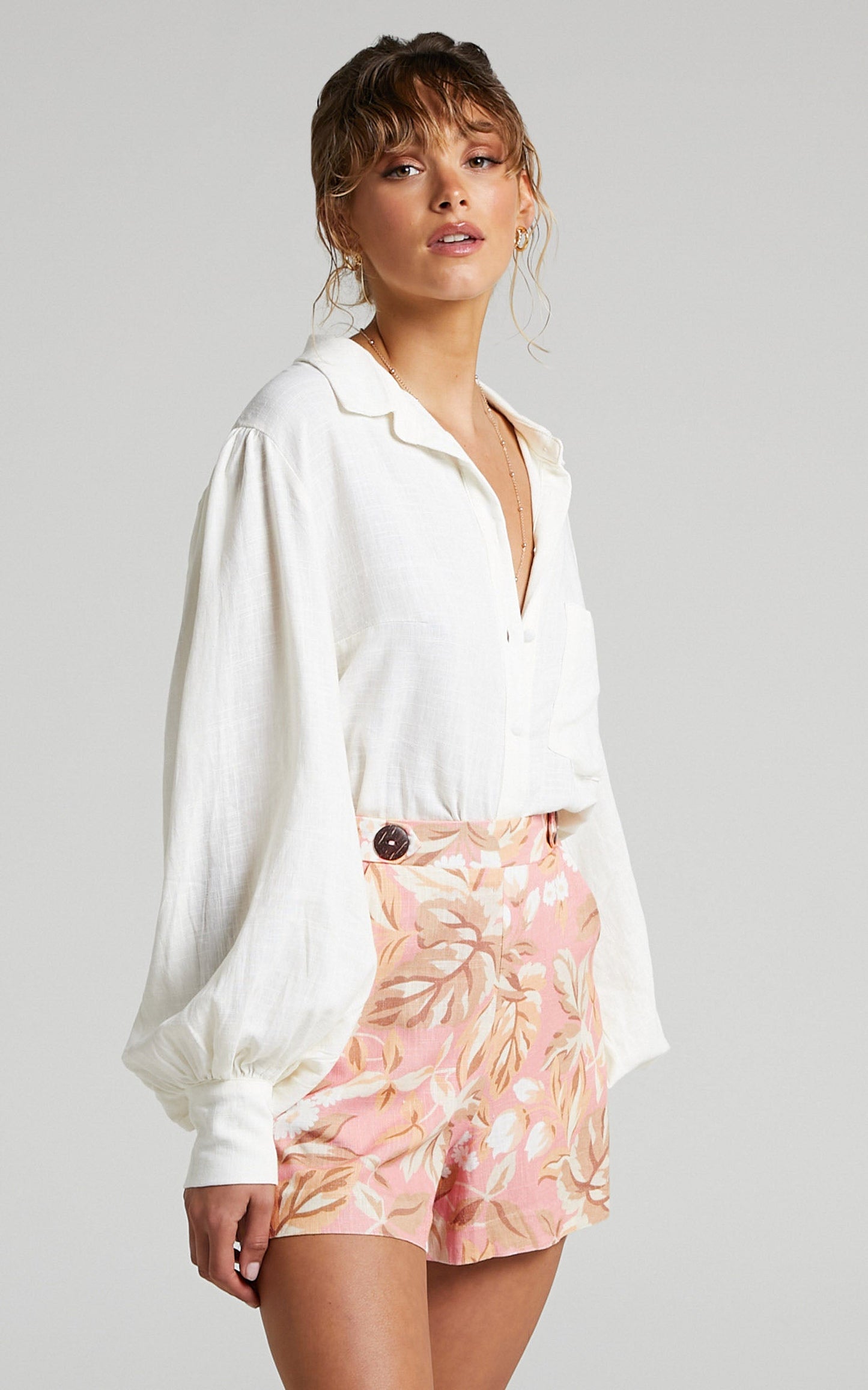 Amalie The Label - Abilene Linen Button Waist Tailored Shorts in Pink Floral