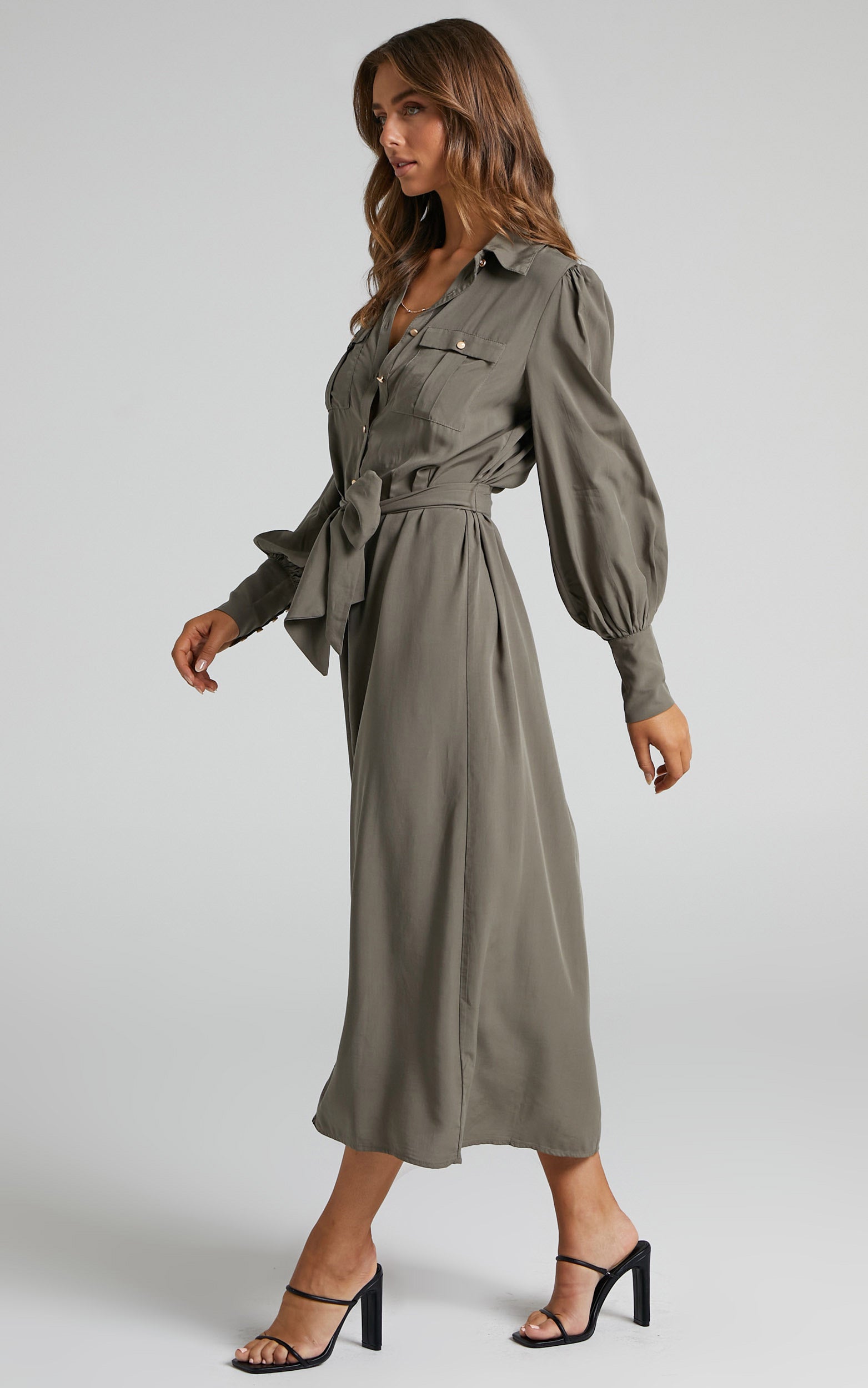 Aingeal Long Sleeve Midi Shirt Dress in Olive