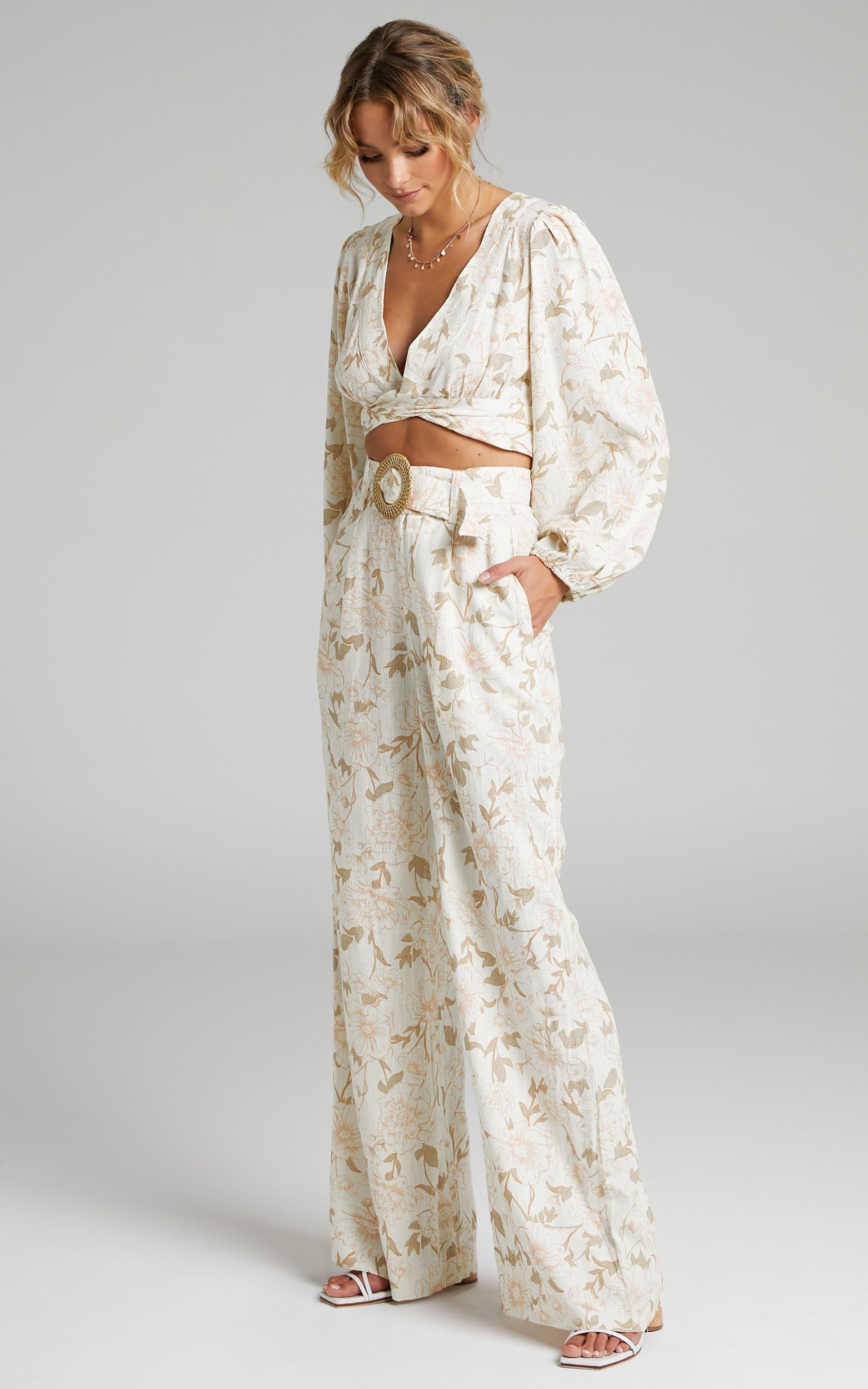 Amalie The Label - Claudette Linen Blend Balloon Sleeve Plunge Neck Tie Wrap Crop Top in Pink Linear Floral