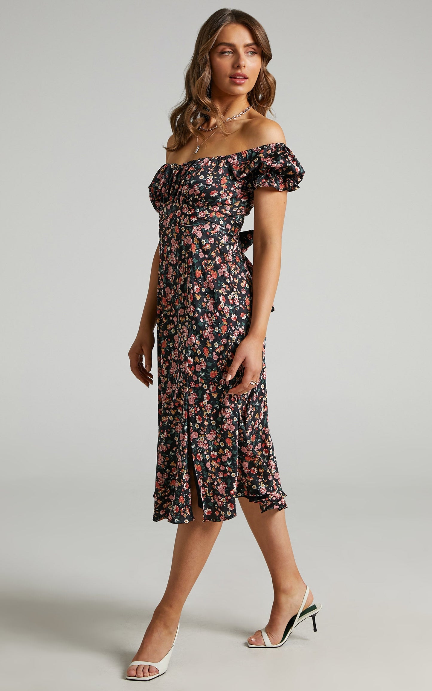 Kordyn Midi Dress in Black Floral