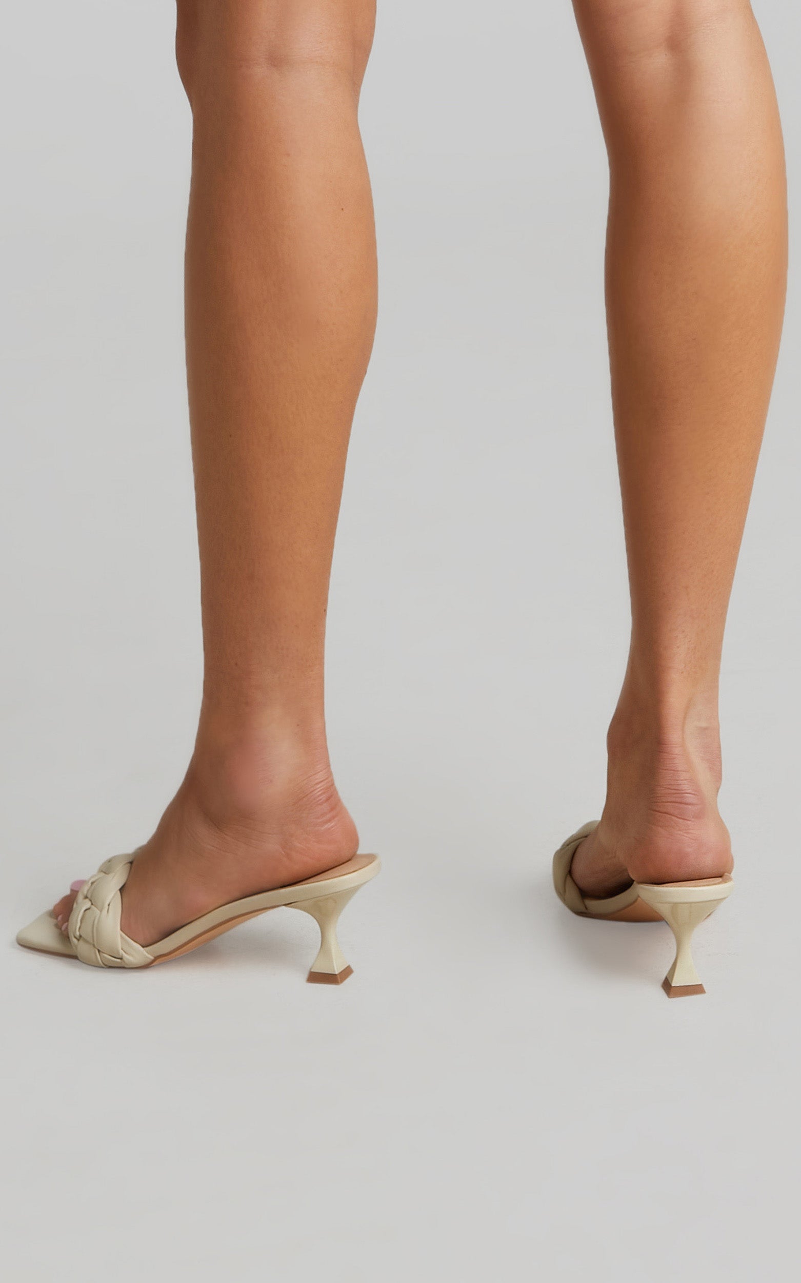 THERAPY - Tatiana Heels in Nude