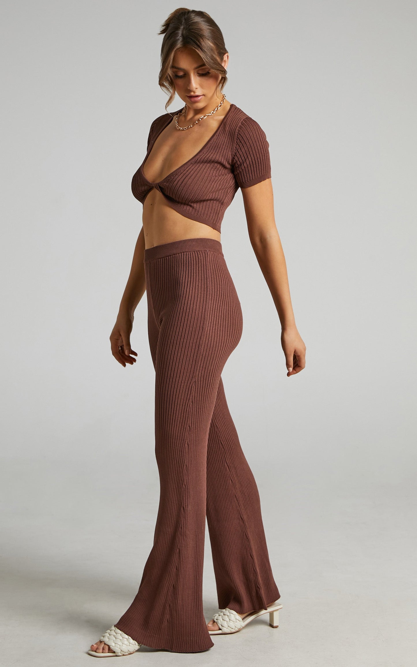 Zyanya Ribbed Cropped Two Piece Set in Chocolate