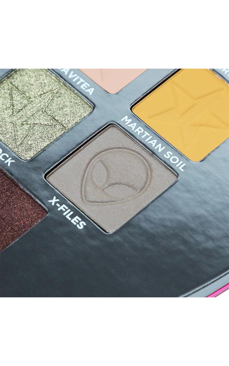 Jeffree Star Cosmetics - Alien Eyeshadow Palette