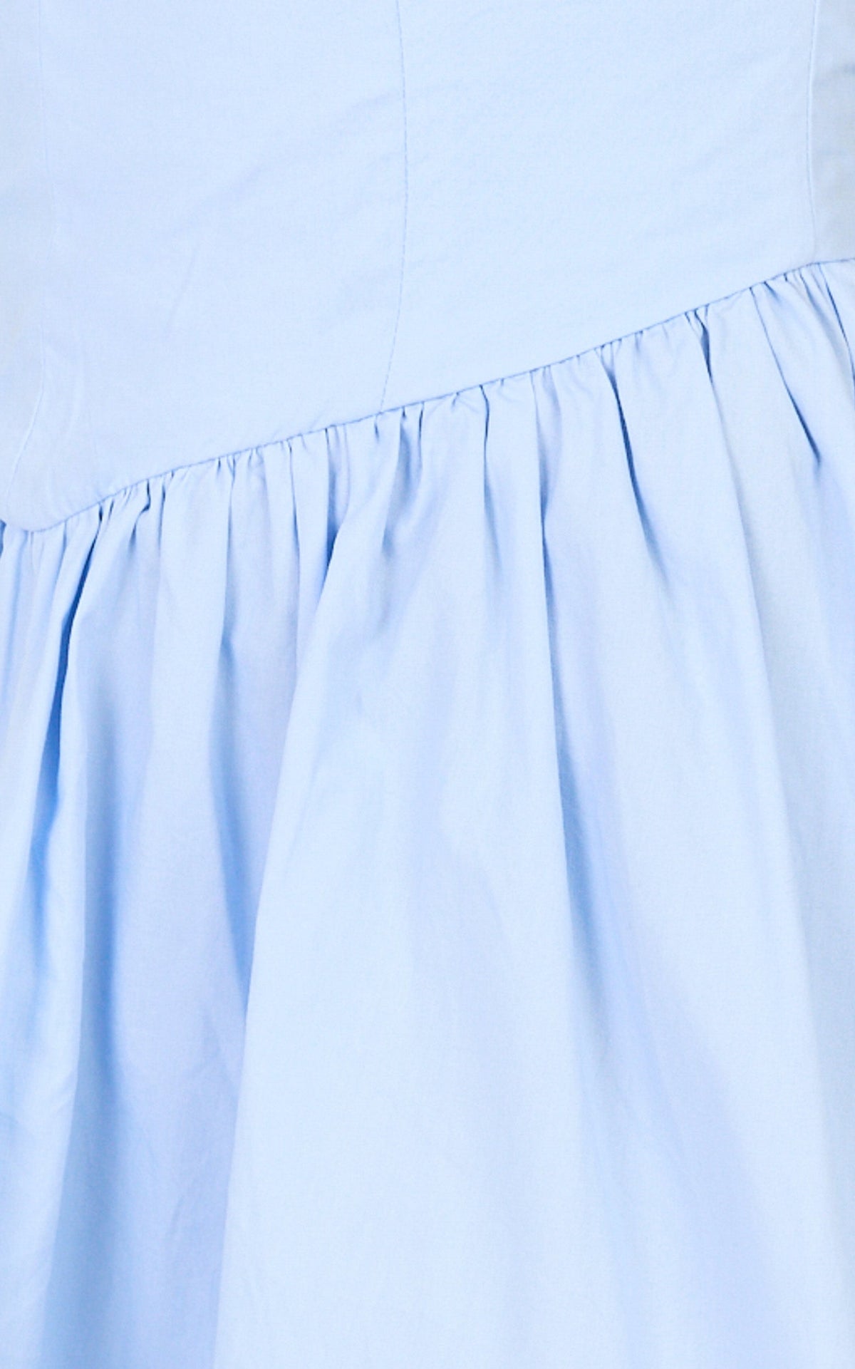 Spitzen-Minikleid – schulterfreies Kleid mit geraffter Taille in Blau