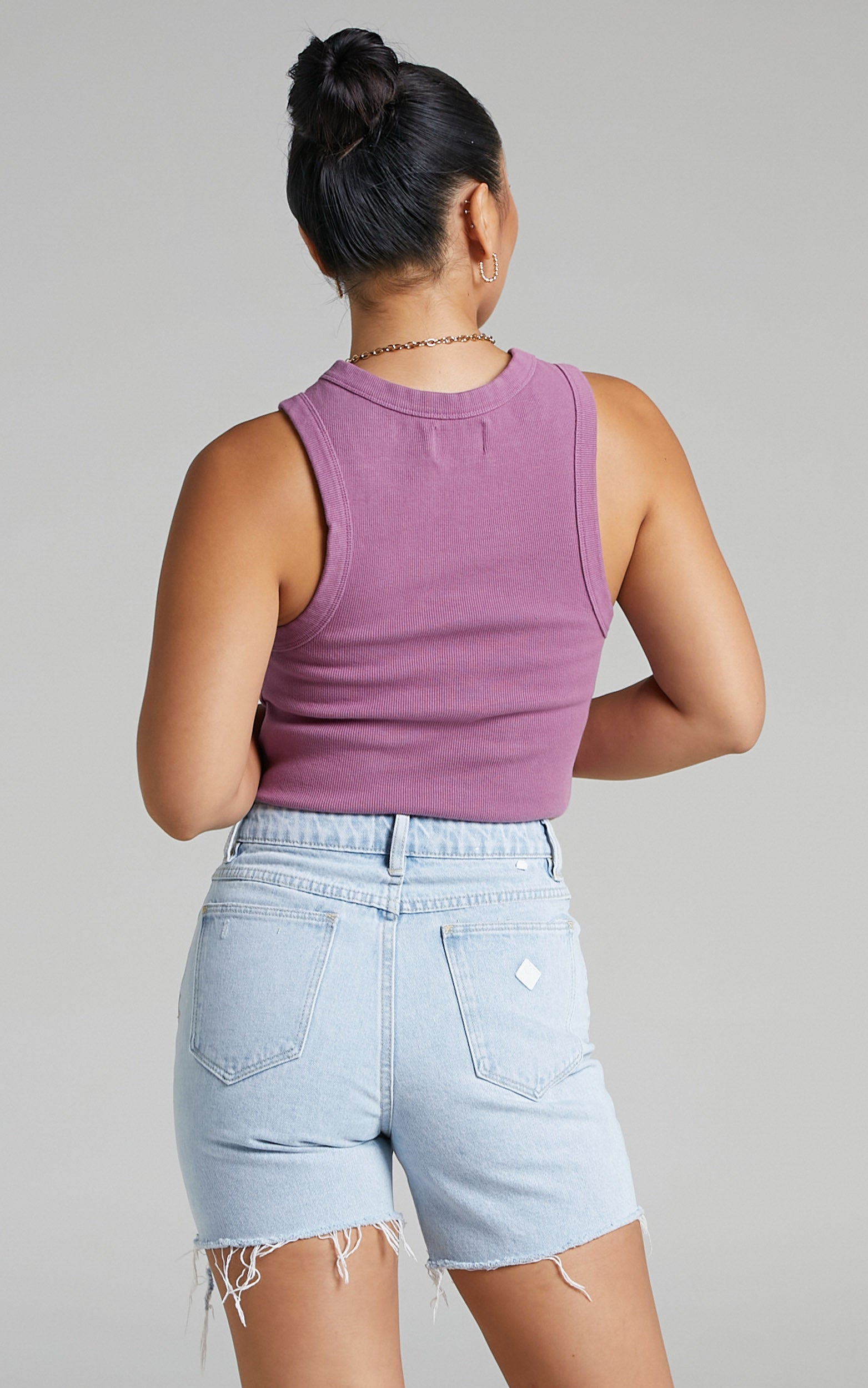 Abrand - A Heather Singlet in Violet