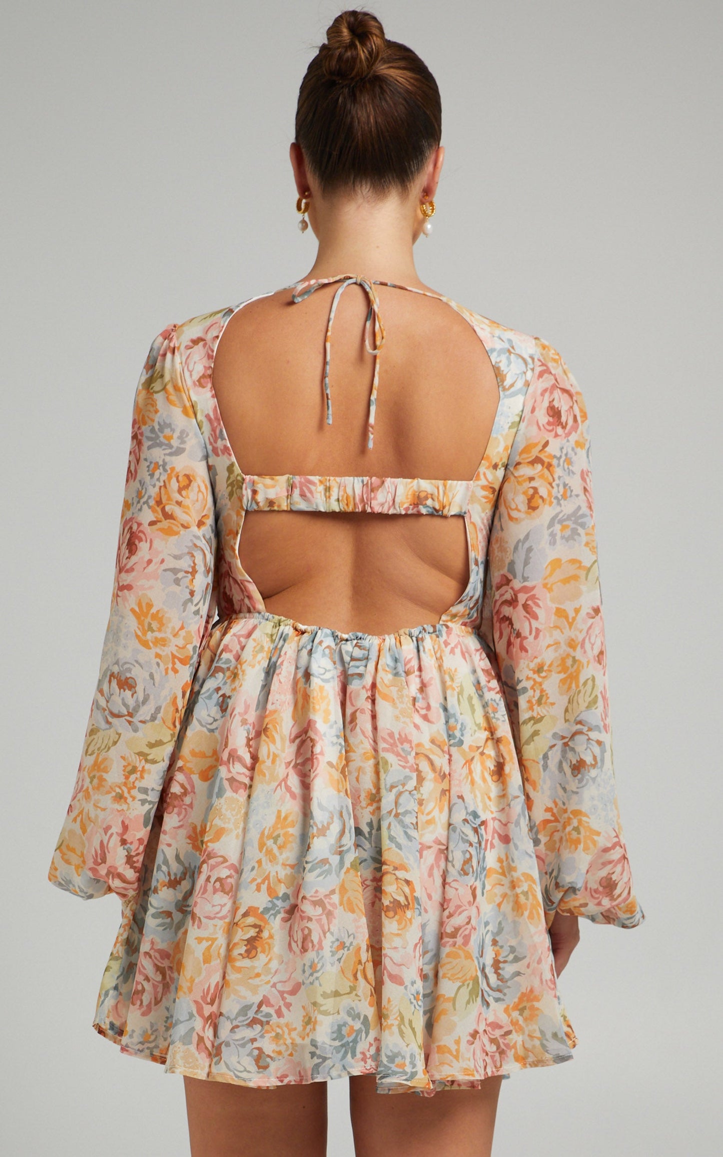 Camari Balloon Sleeve Open Back Mini dress in Dreamer Floral