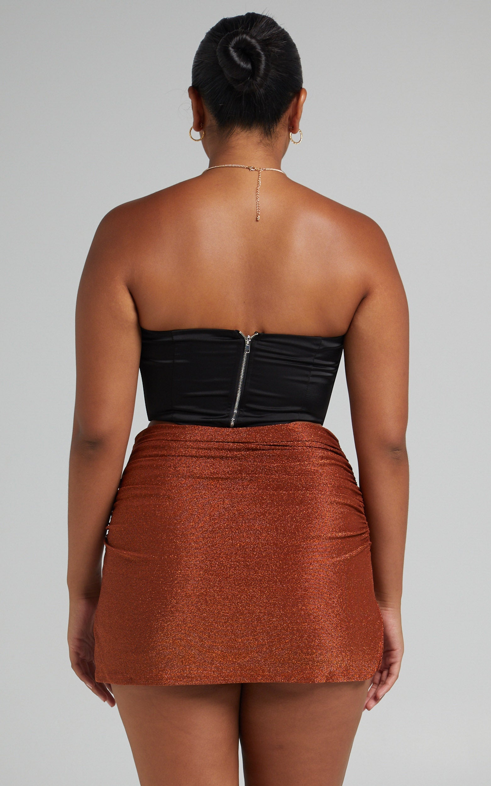 Armeena Bodycon Mini Skirt in Red