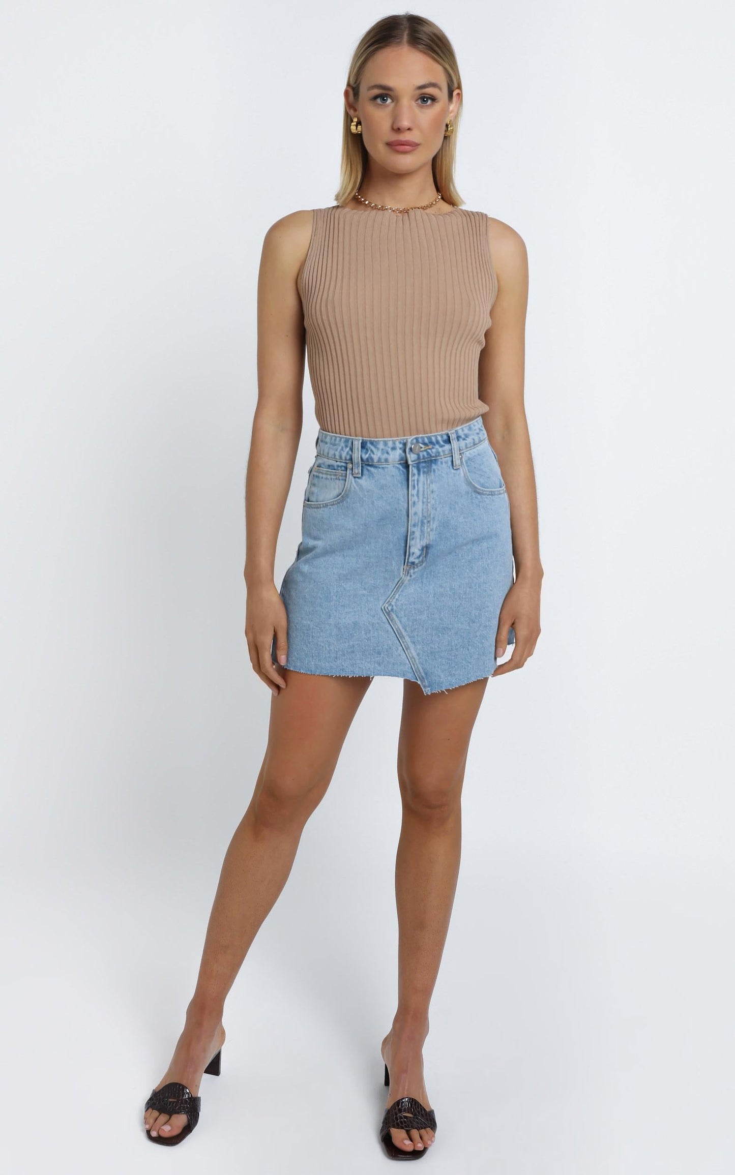 Abrand - A Aline Denim Skirt in Bleach Bomb