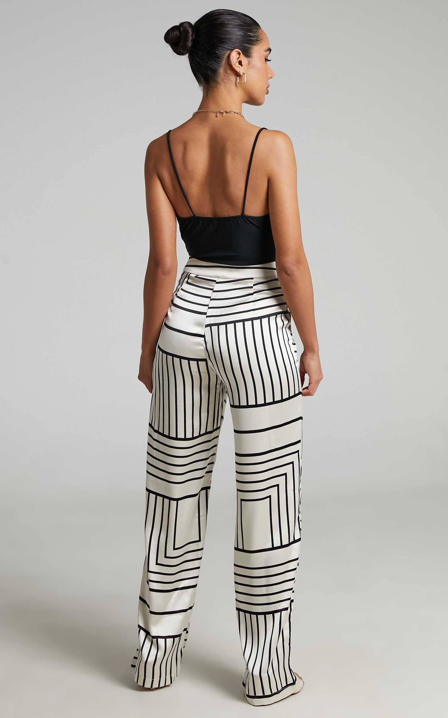 4th & Reckless - Norma Trouser in abstract satin