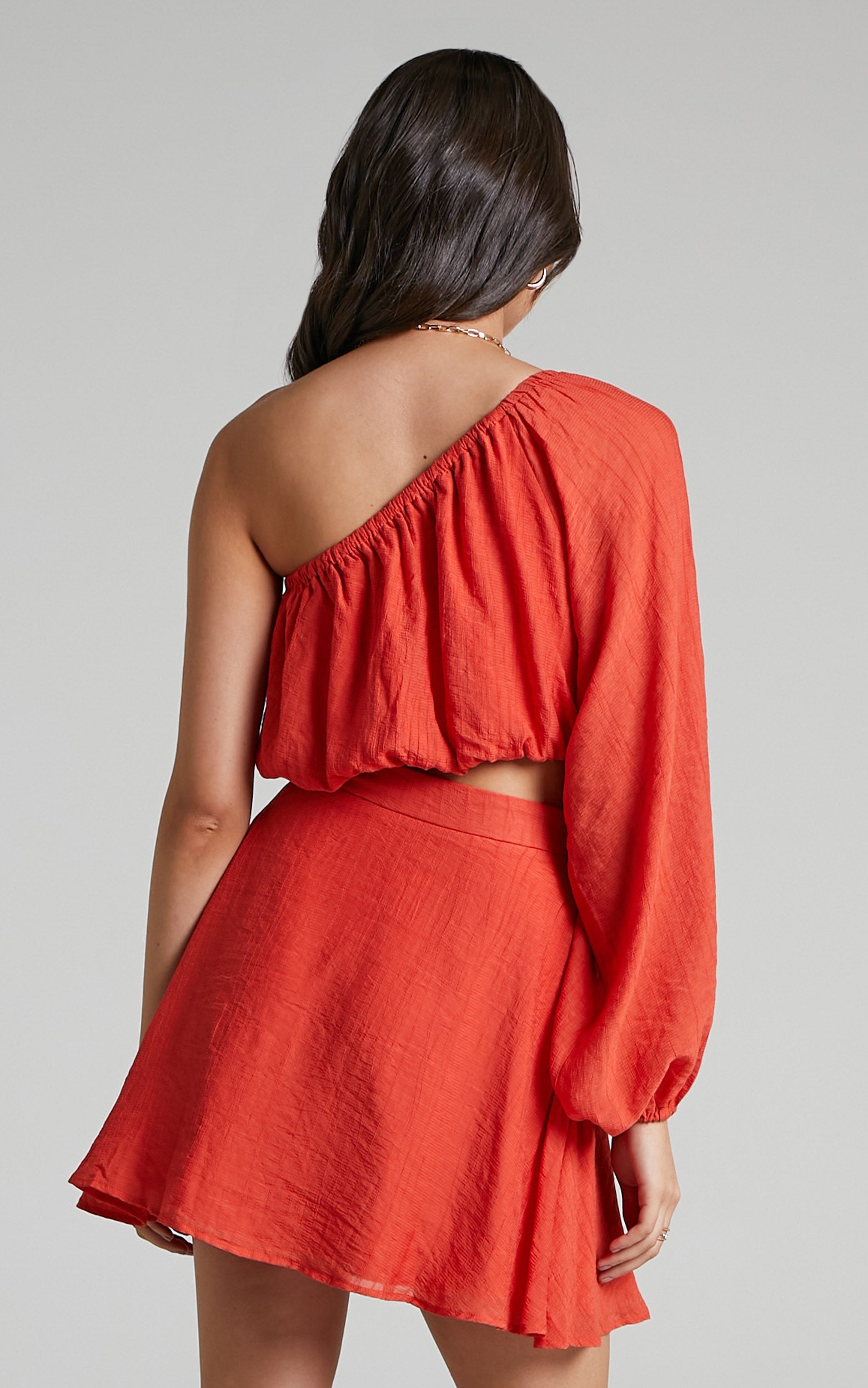 Cecilla One Shoulder Gathered Bodice Dress in Oxy Fire