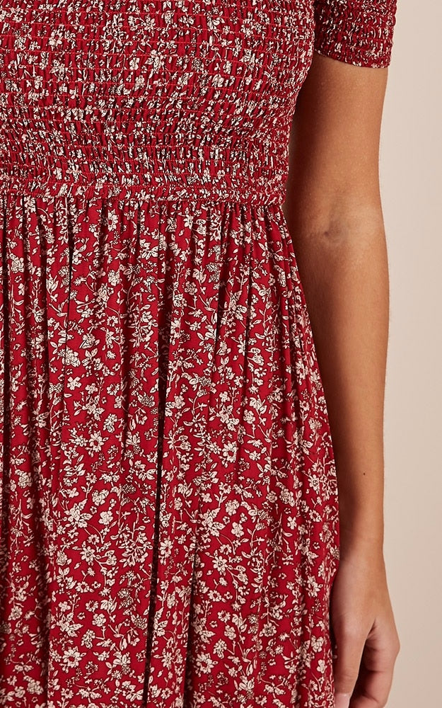 Daytime Dancer Maxi Dress In Red Print