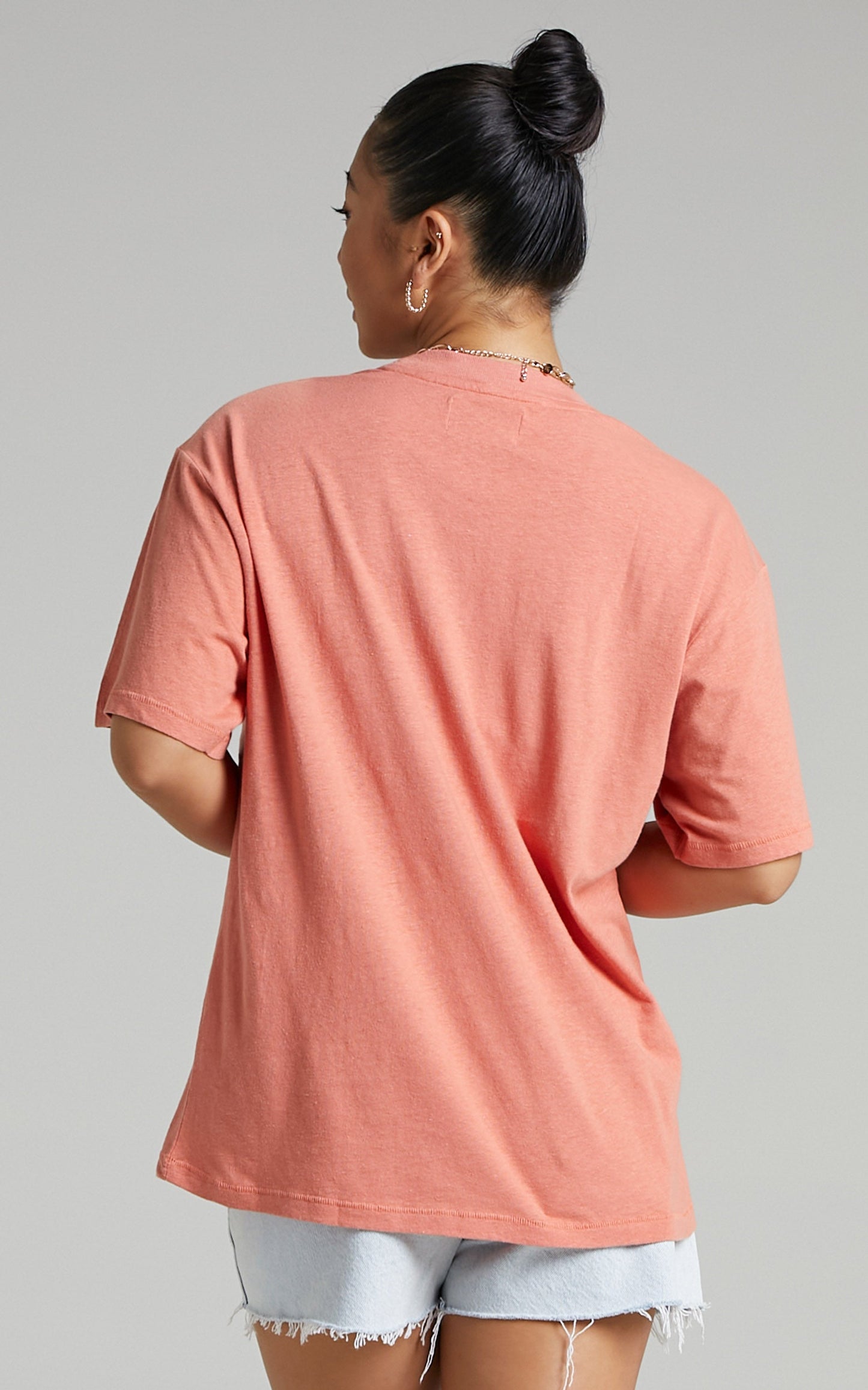 Wrangler - Daisy Logo Tee in Terracota