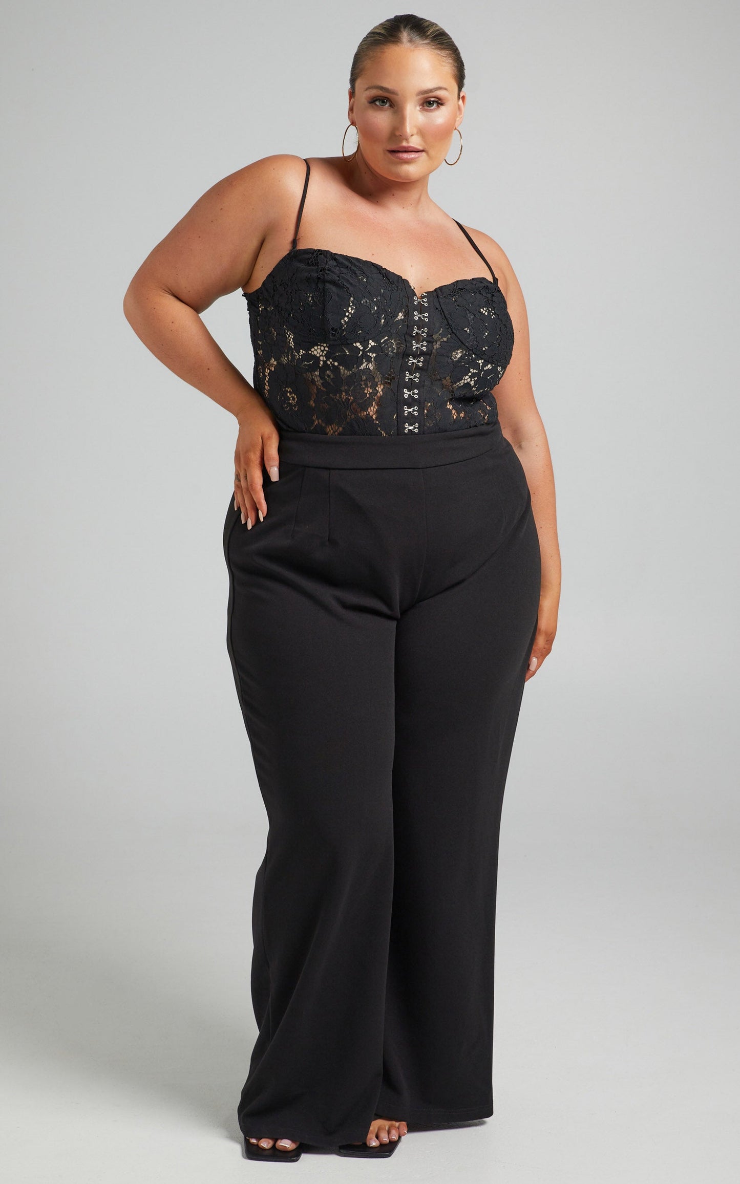 Lisia Bodysuit in Black Lace