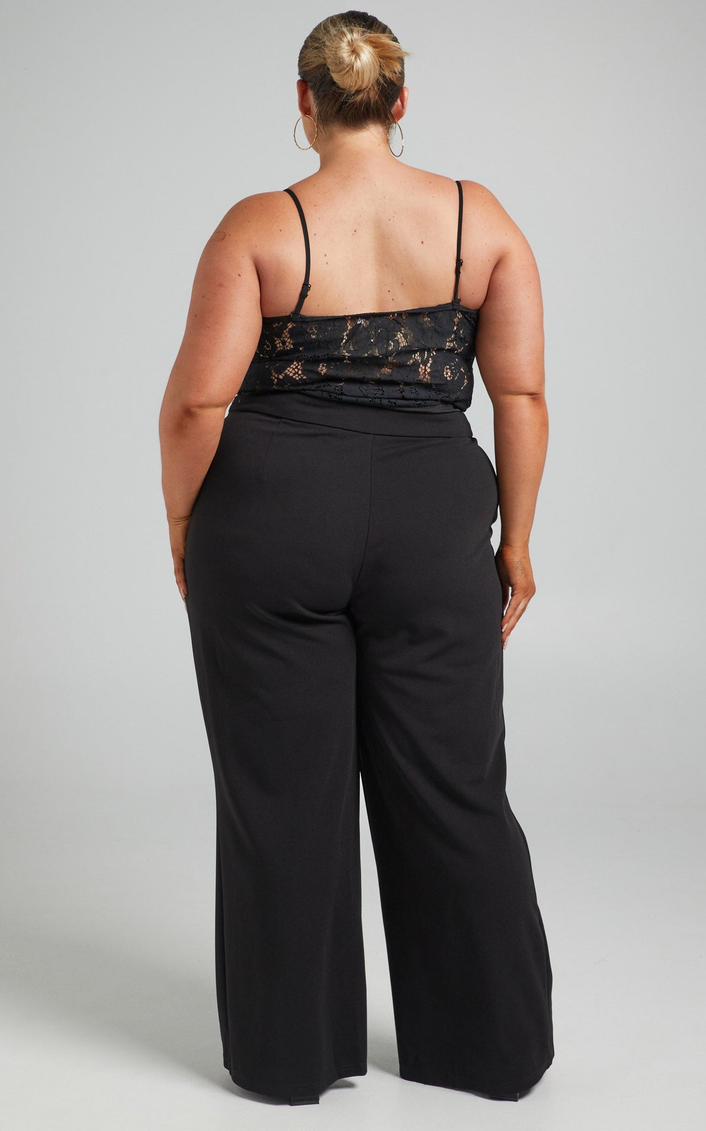 Lisia Bodysuit in Black Lace
